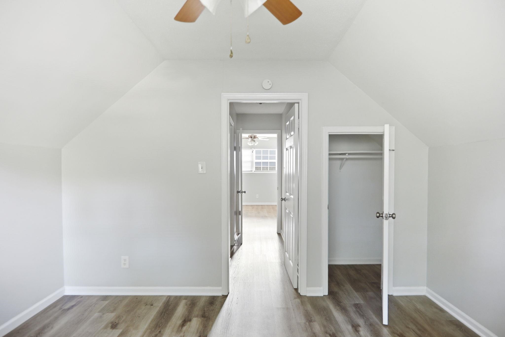 3764 Voltaire Ave Property Photo 28