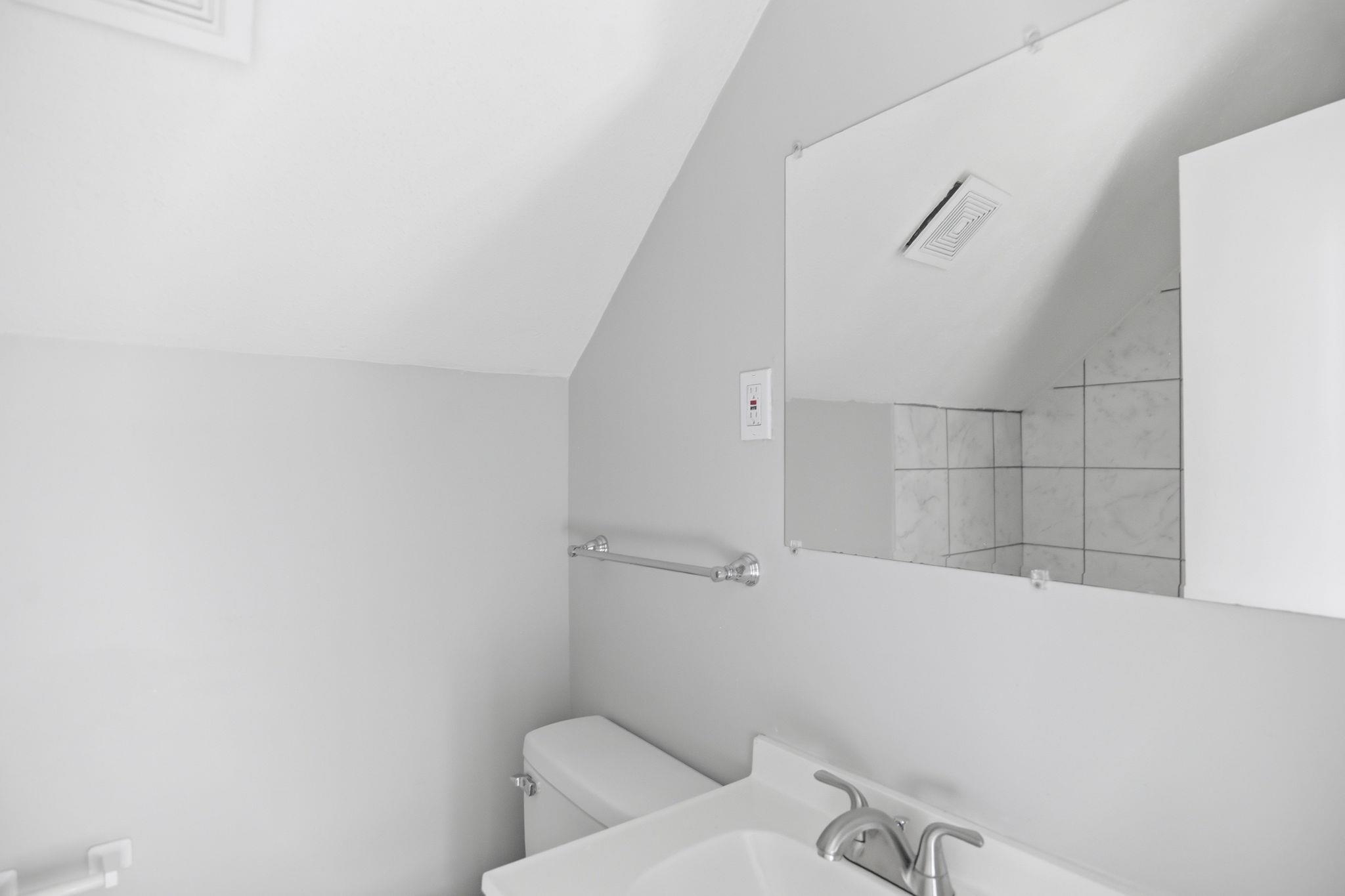 3764 Voltaire Ave Property Photo 30
