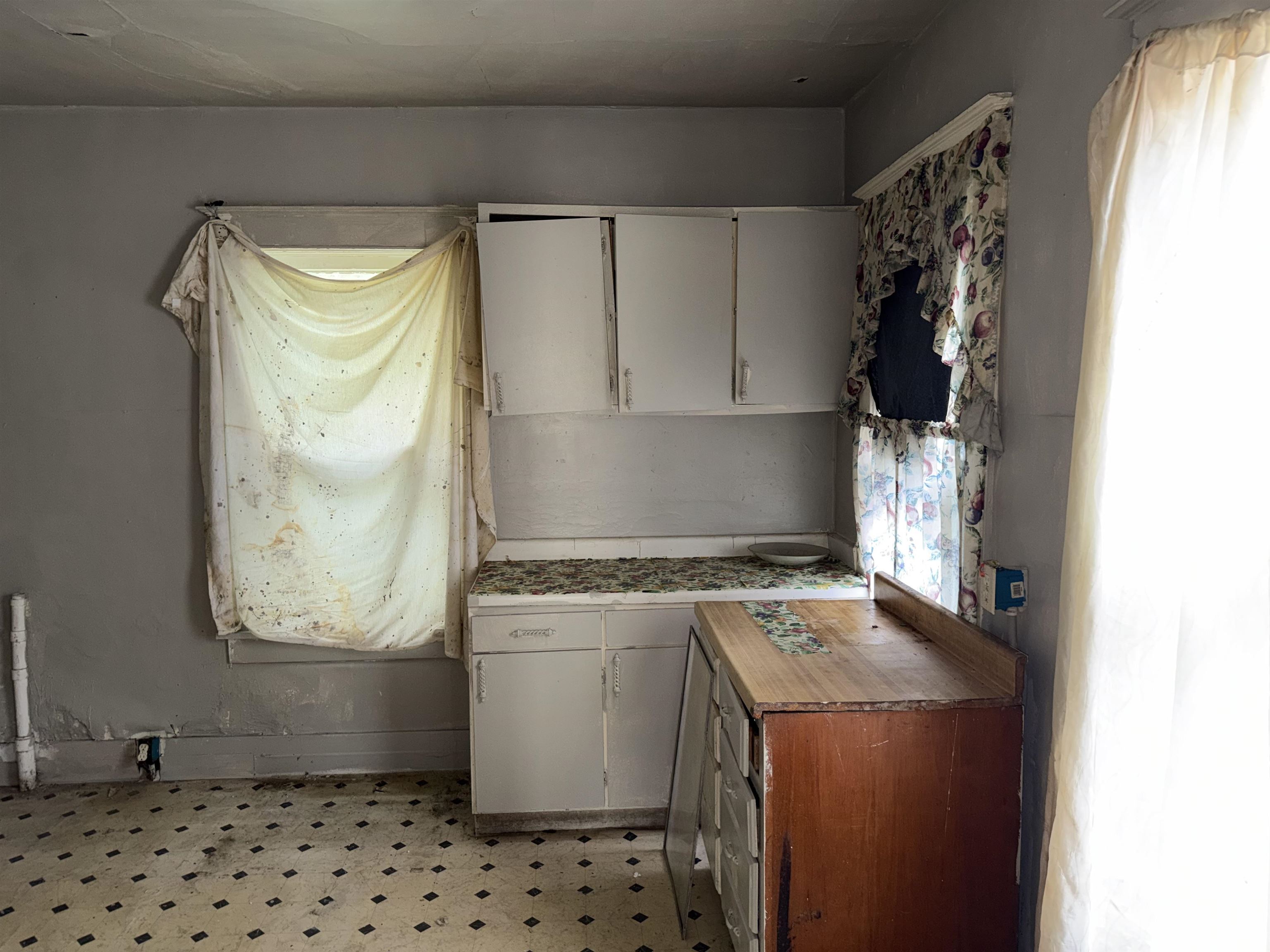 810 Seventh St Property Photo 8