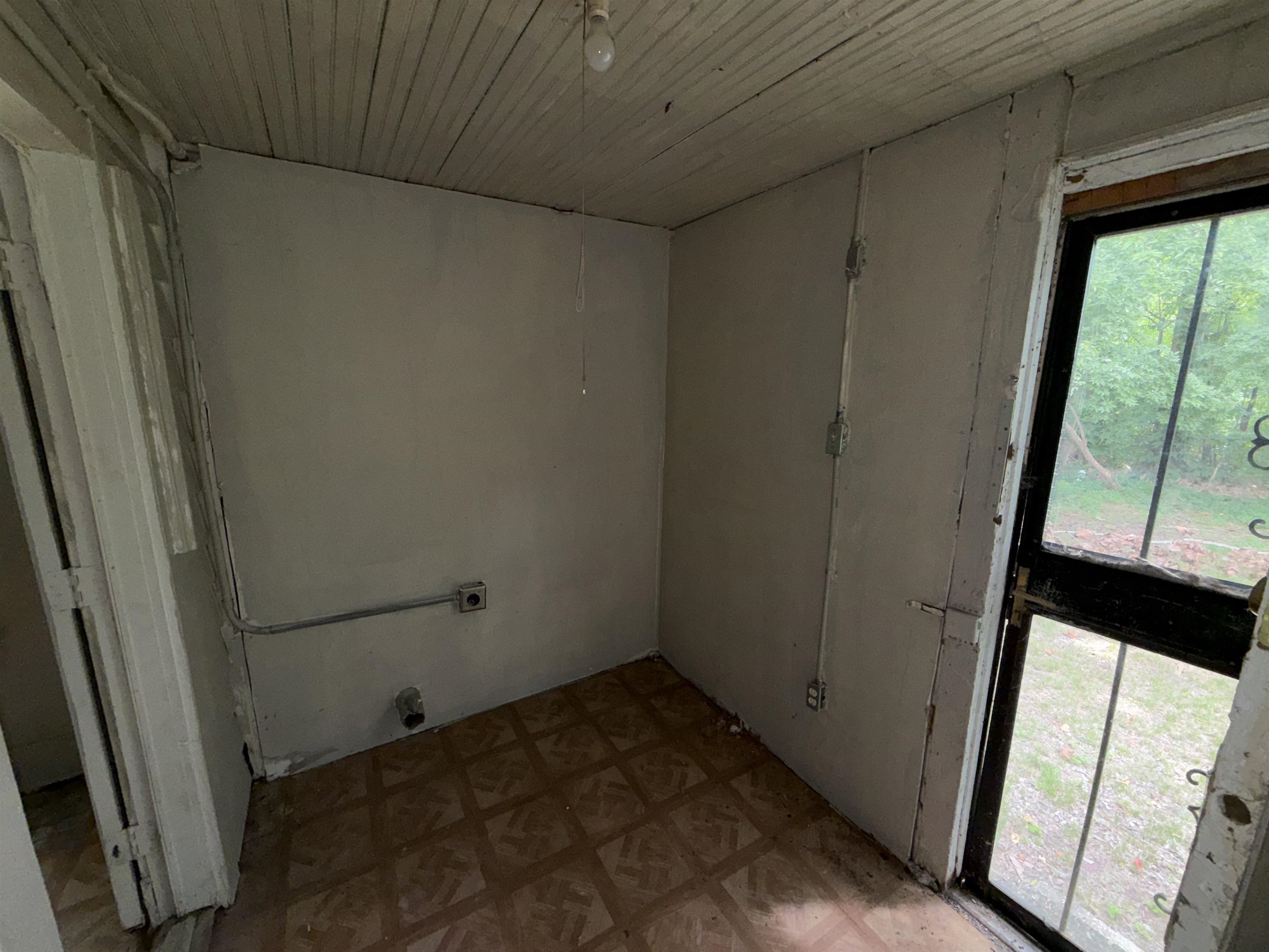 810 Seventh St Property Photo 12