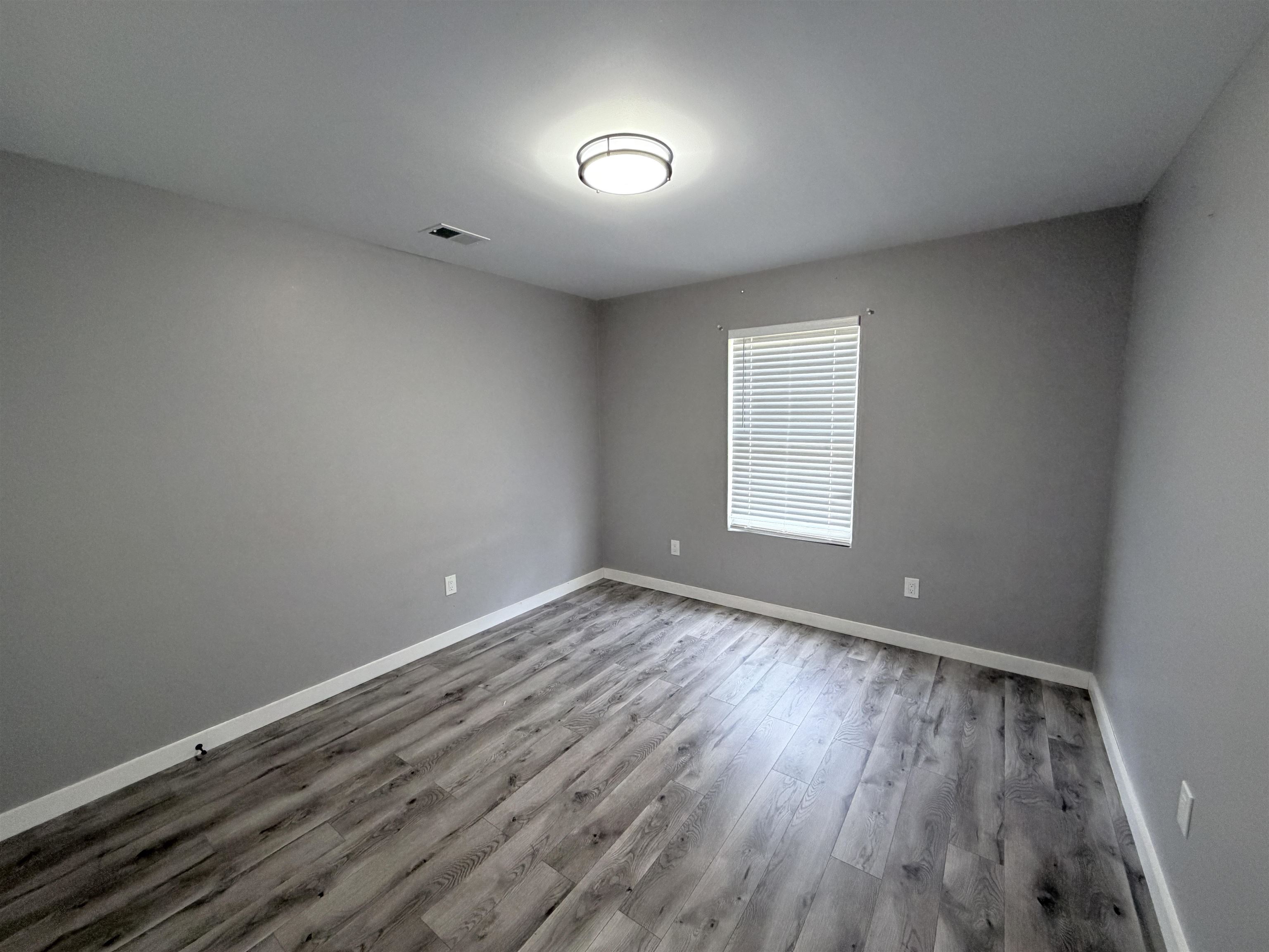 1613 Locust St Property Photo 20