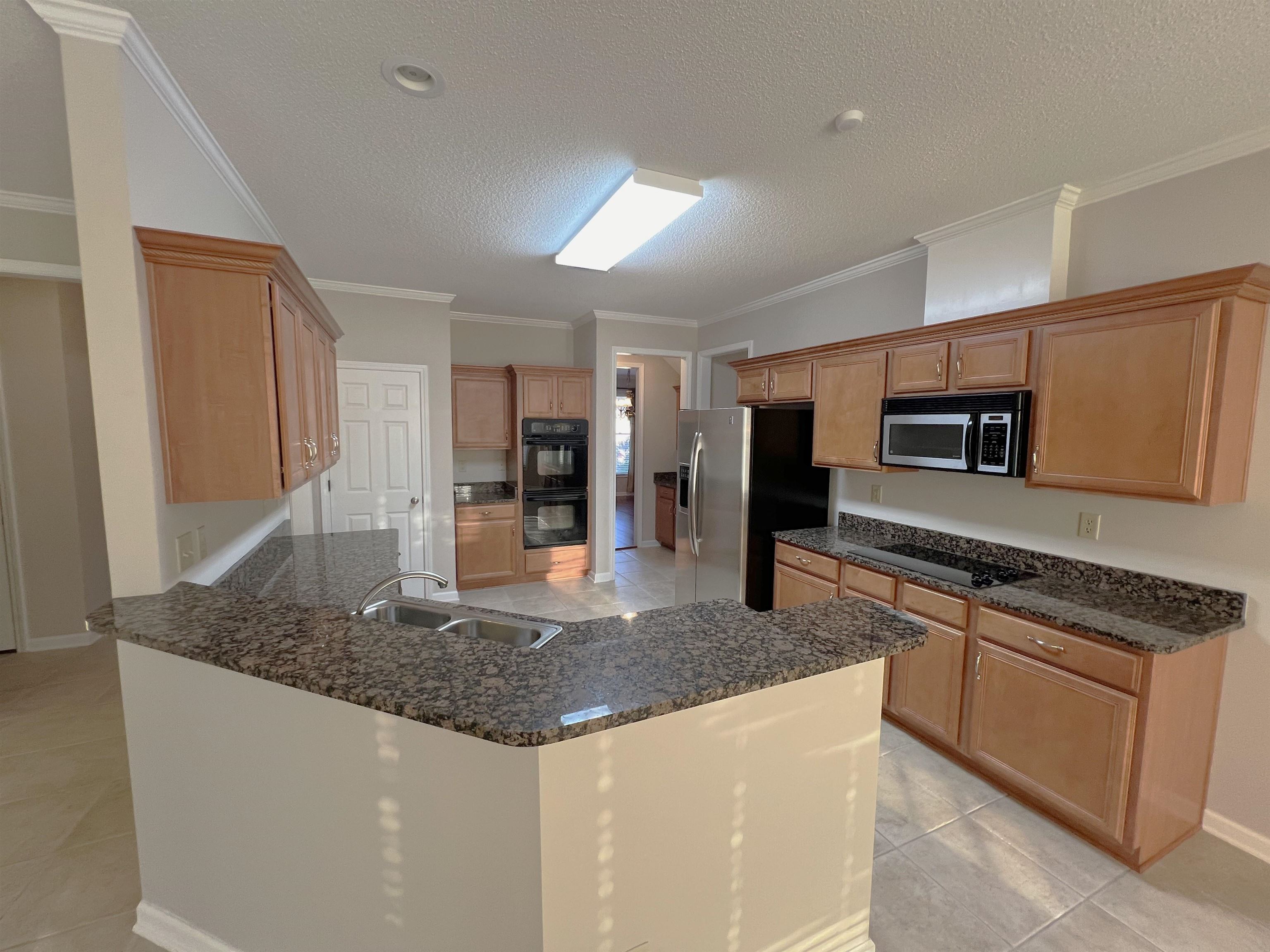 4883 Fox Springs Dr Property Photo 8