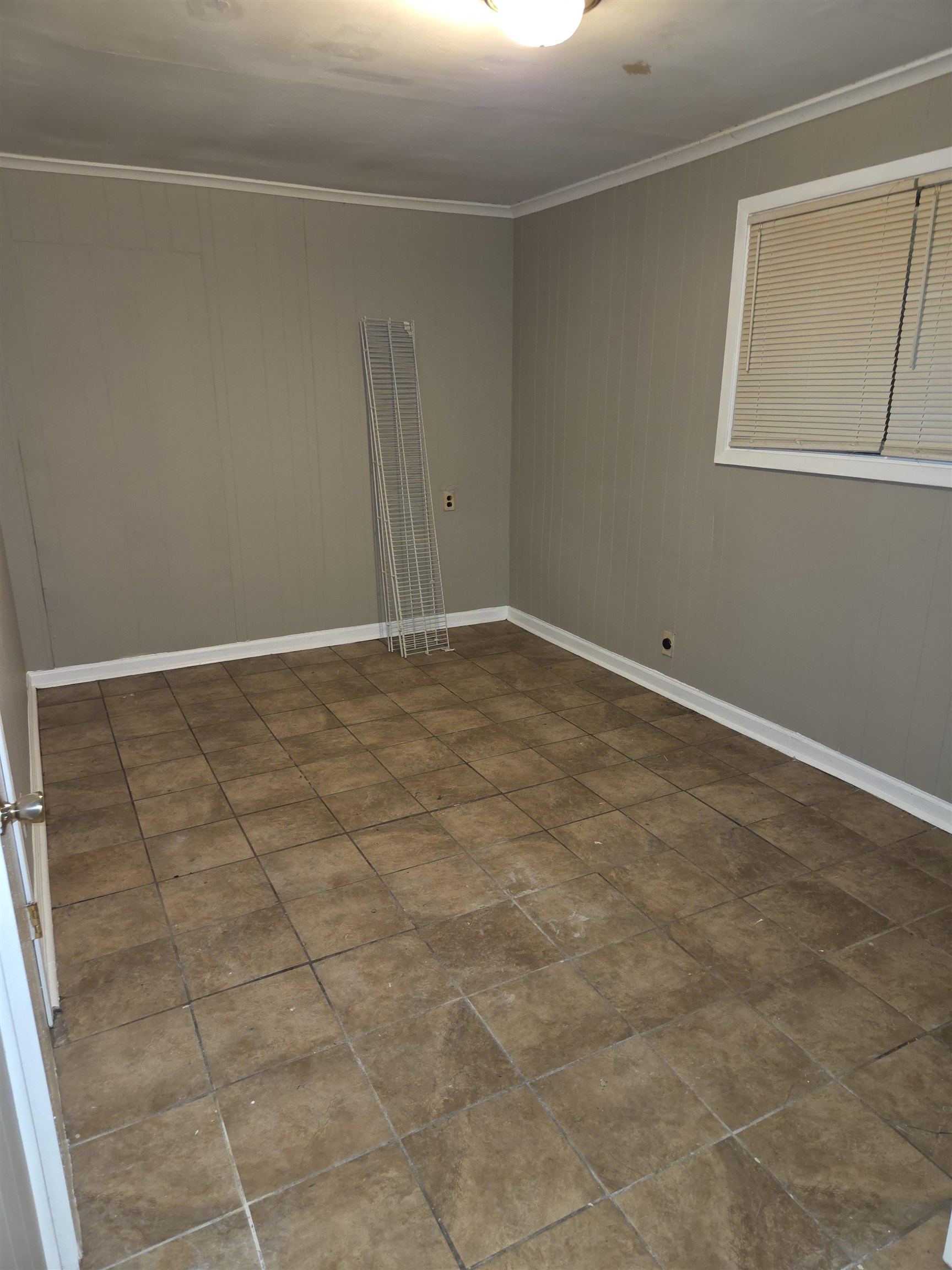 1817 Baldwin Ave Property Photo 12