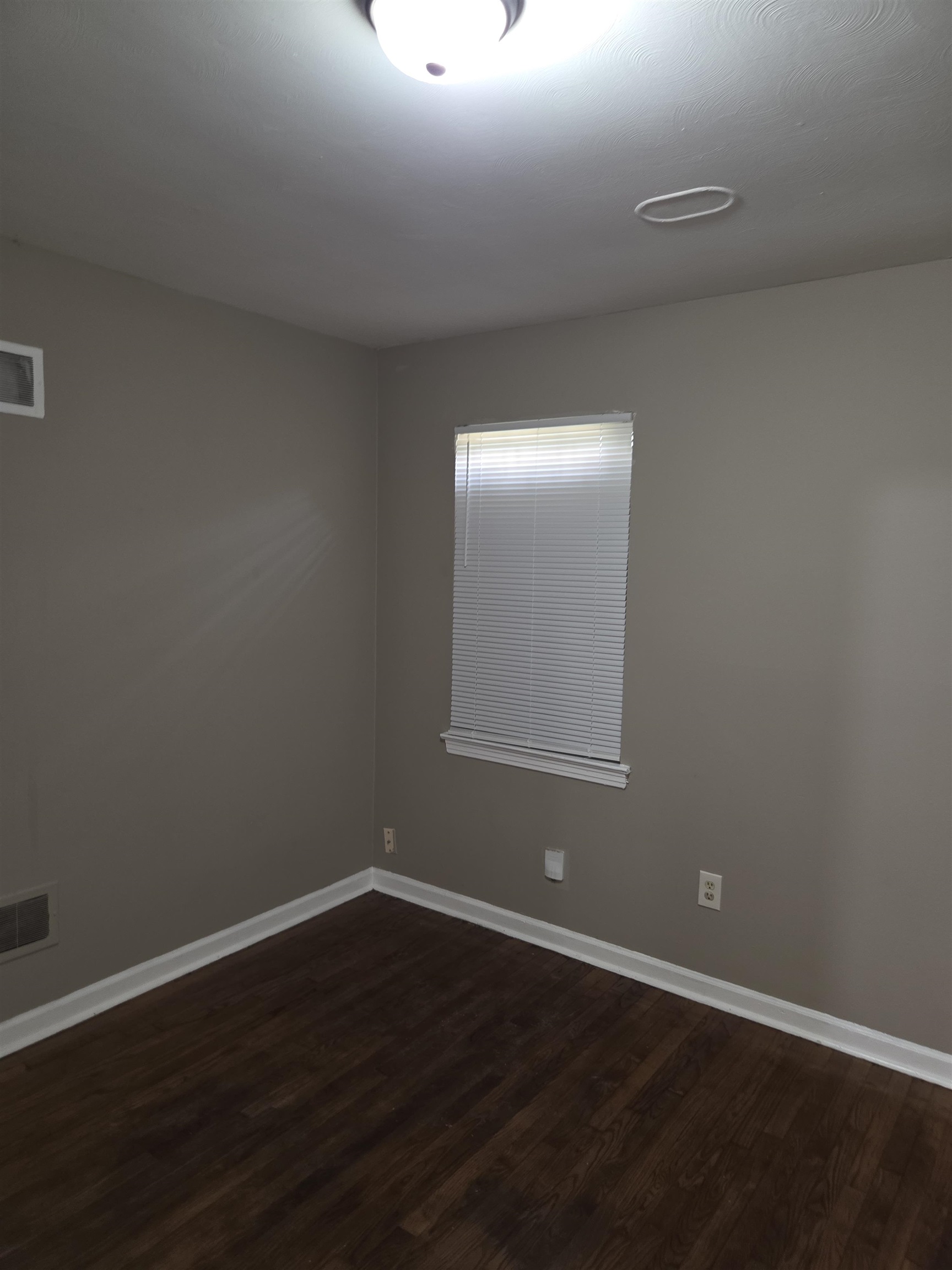 1817 Baldwin Ave Property Photo 20