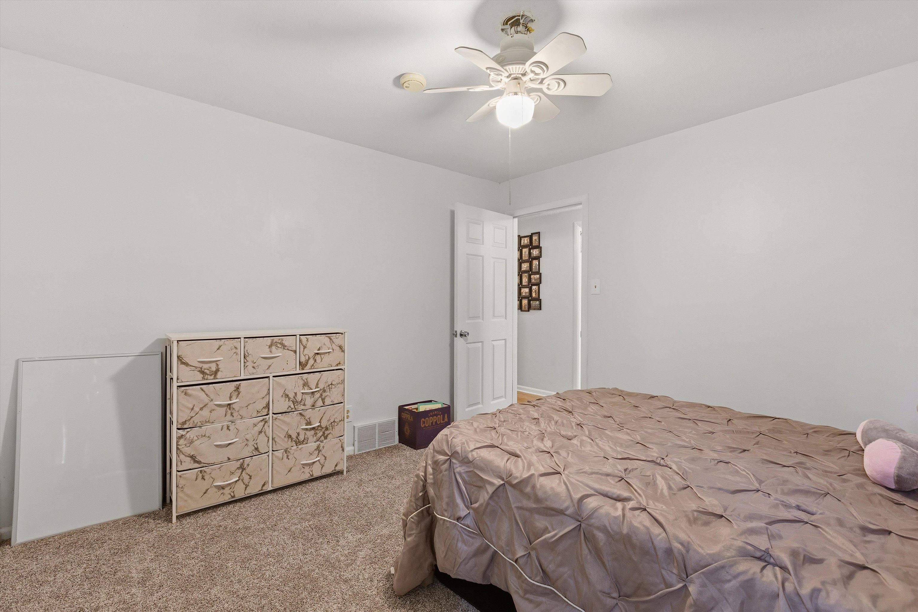 8274 Chippingham Dr Property Photo 25