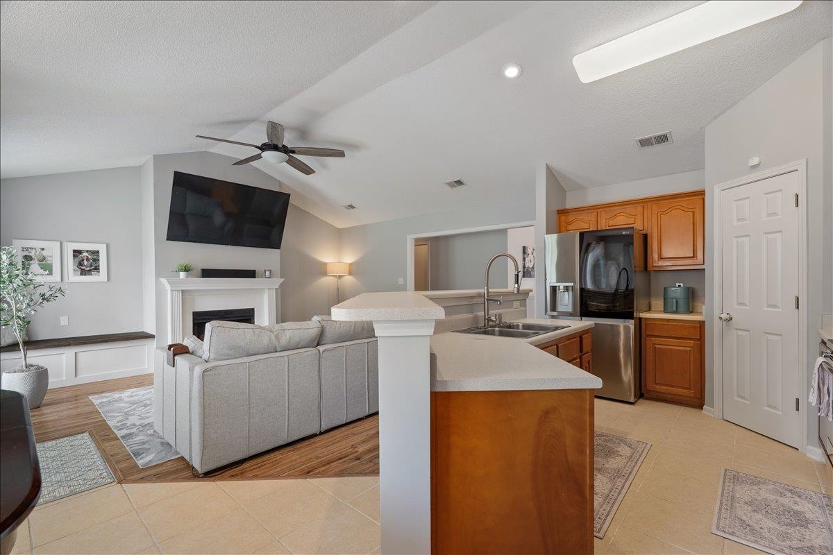 11660 Mahogany Dr Property Photo 2