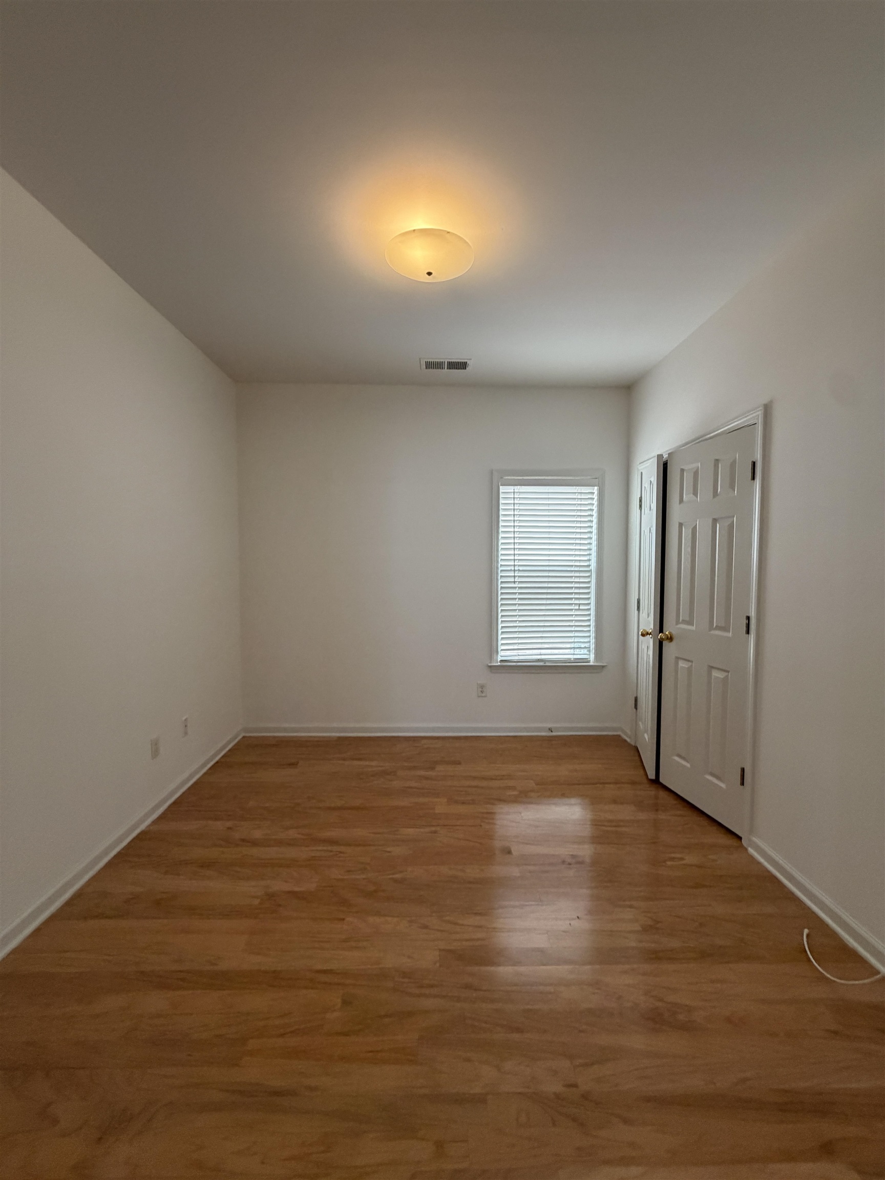 1207 Harbor River Dr Property Photo 3