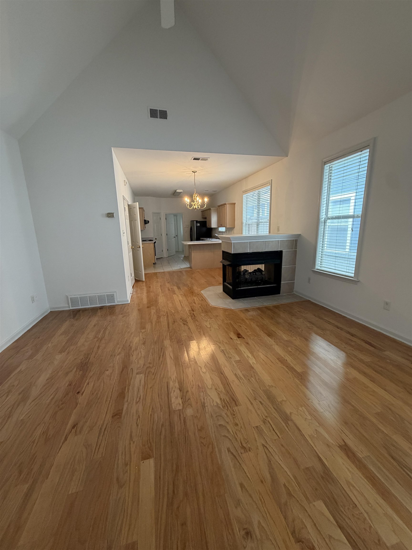 1207 Harbor River Dr Property Photo 10