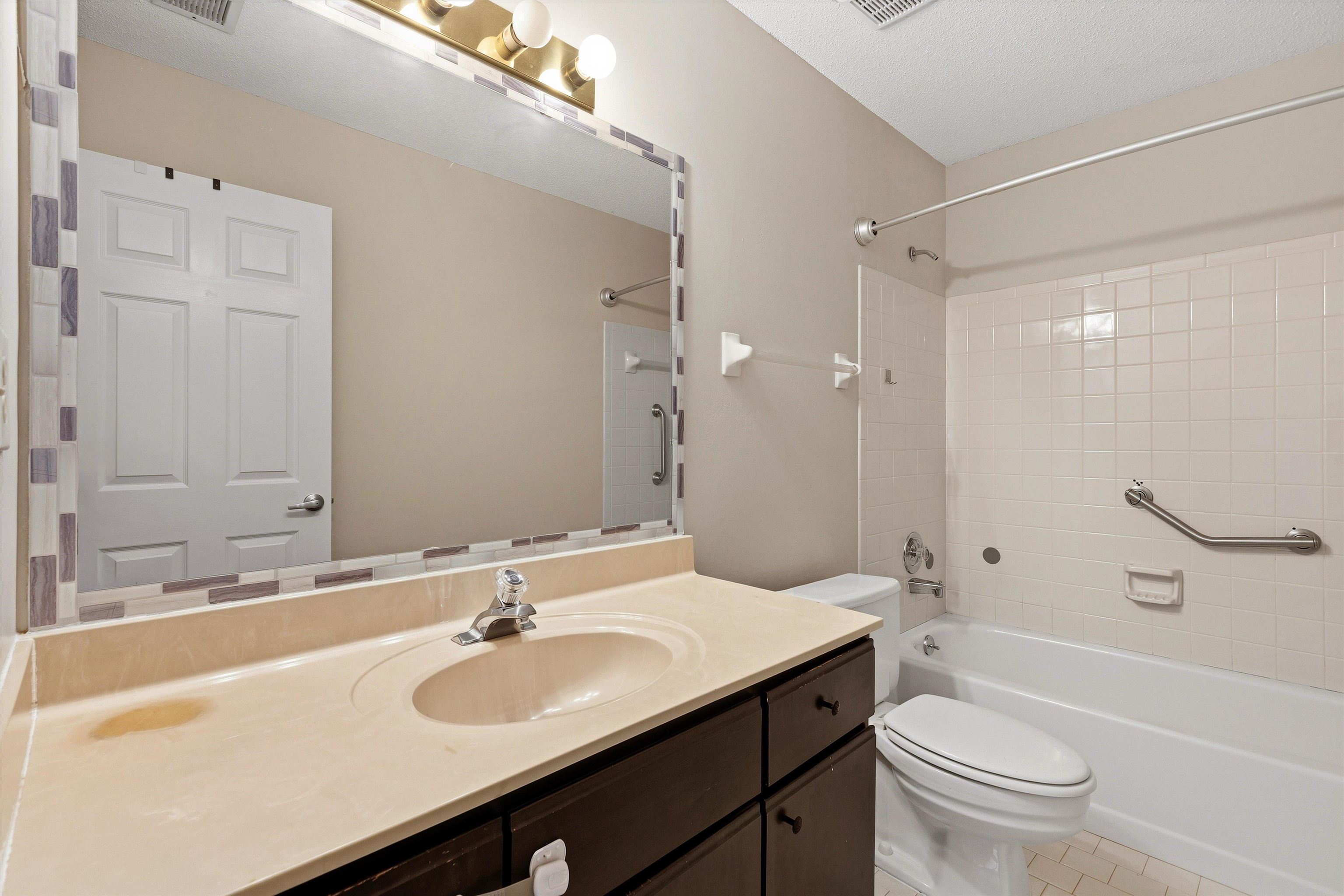 6692 Millers Pond Cir Property Photo 21