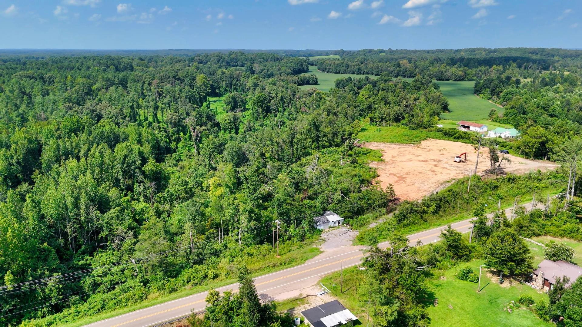 414 57 Hwy E Property Photo 15