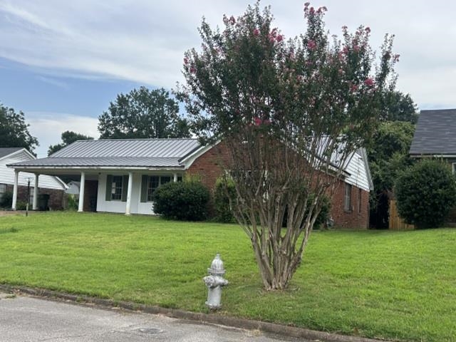 1917 Finley Rd Property Photo 2