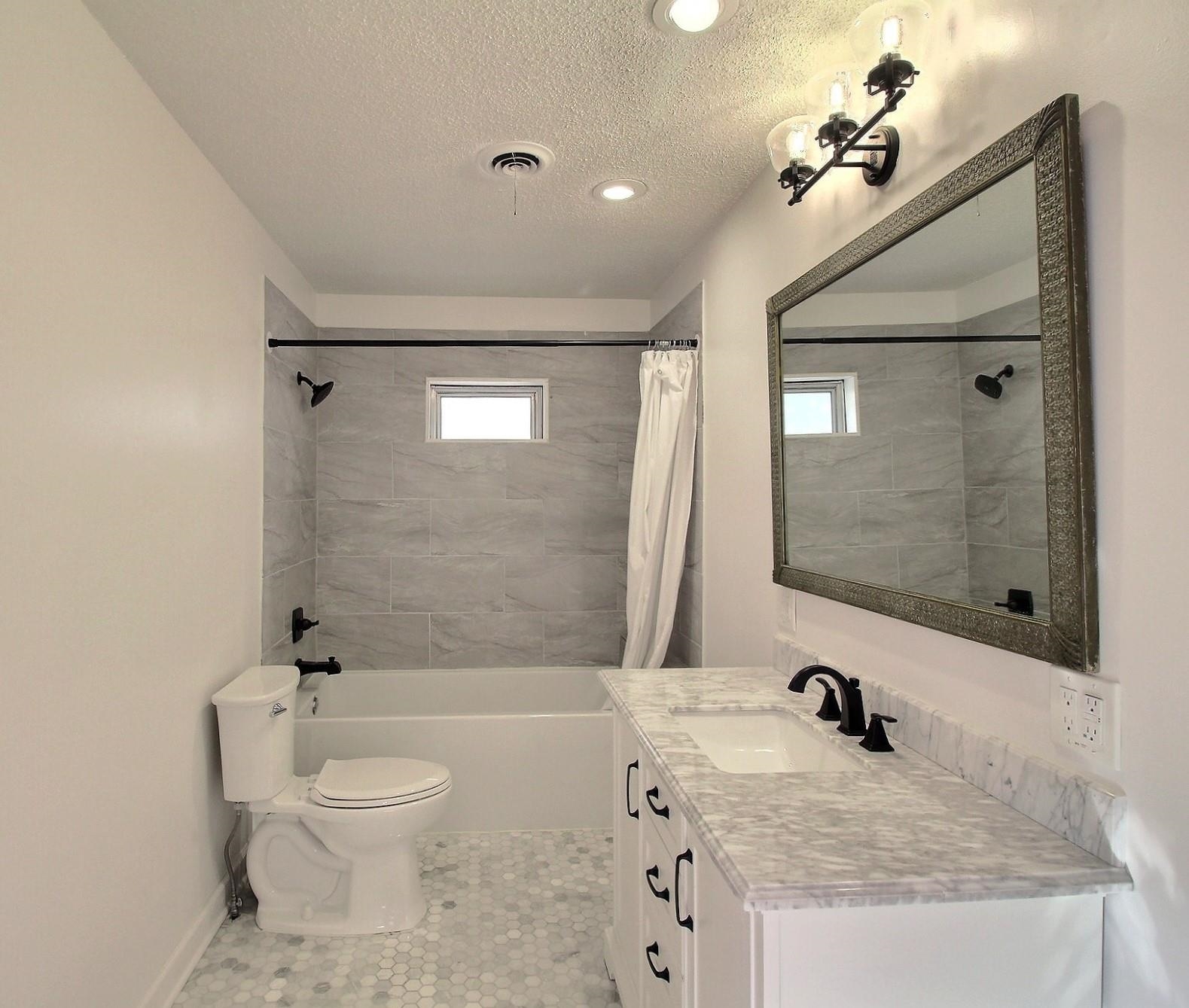 487 S Center St Property Photo 14