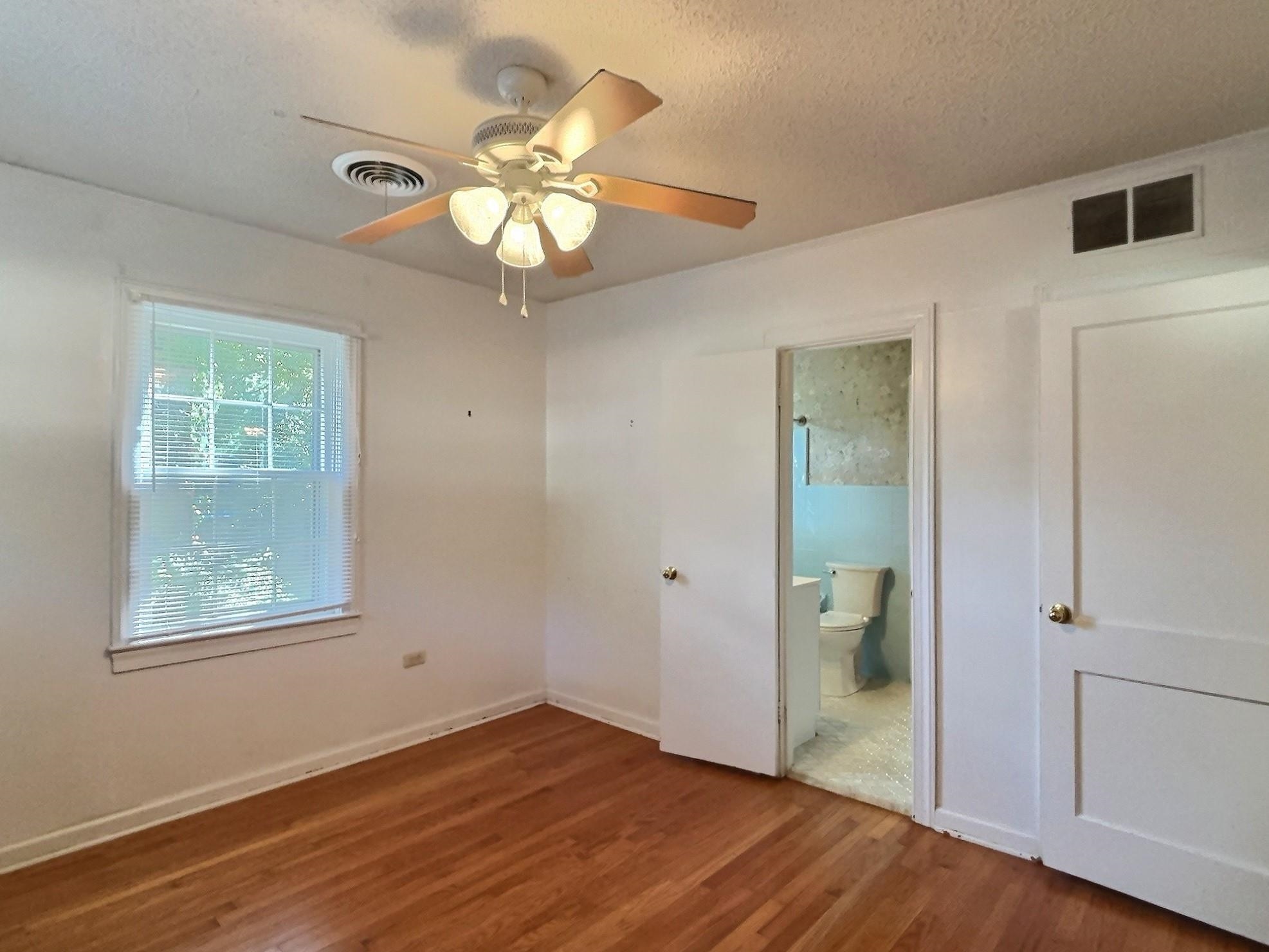 487 S Center St Property Photo 22