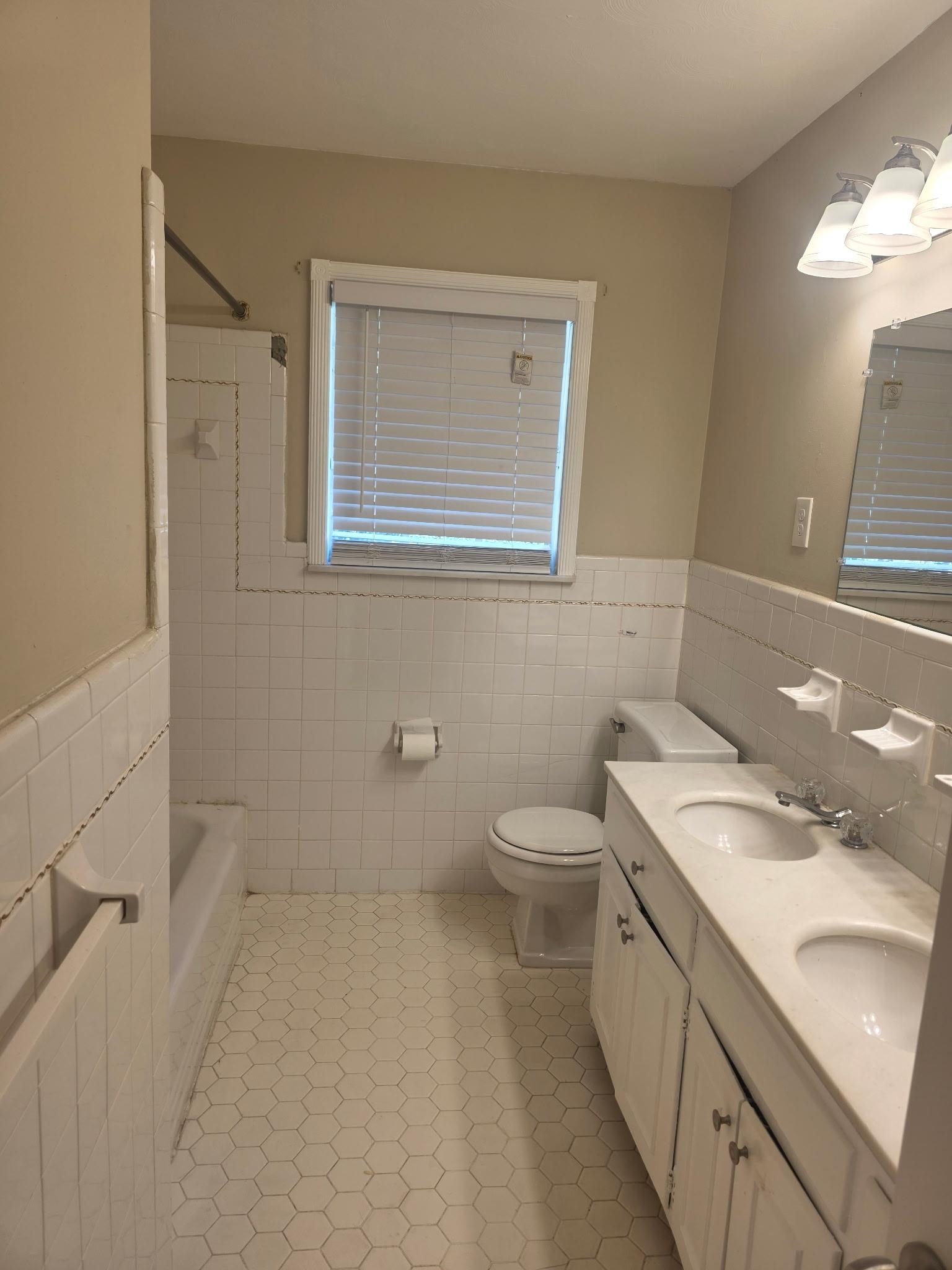 3010 Magevney Dr Property Photo 20