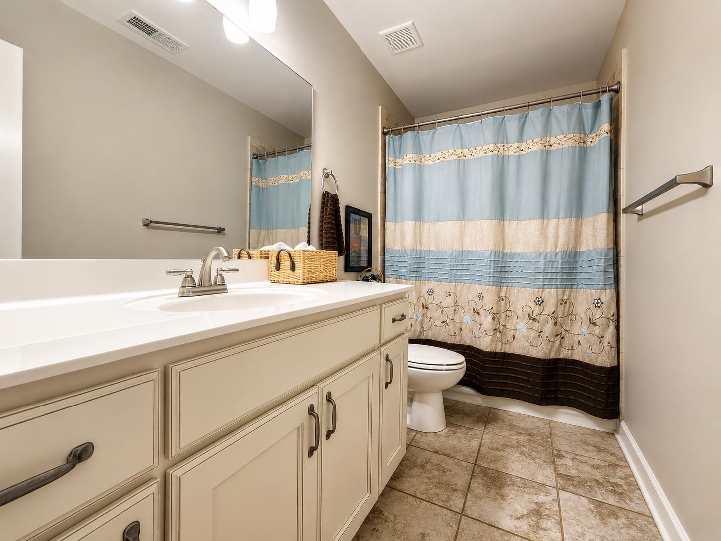 140 Breezy Loop E Property Photo 17