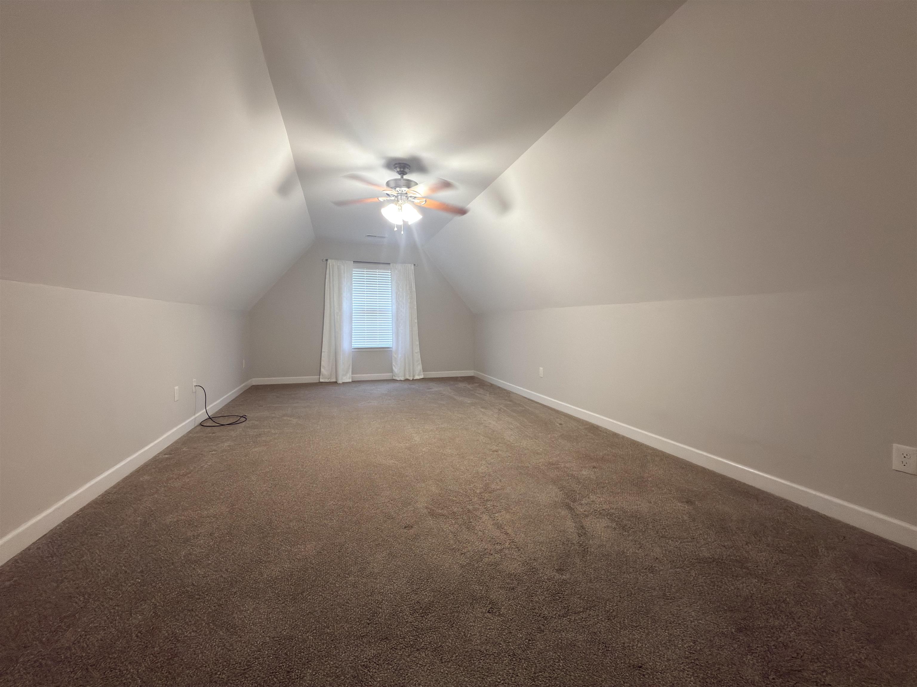 140 Breezy Loop E Property Photo 21