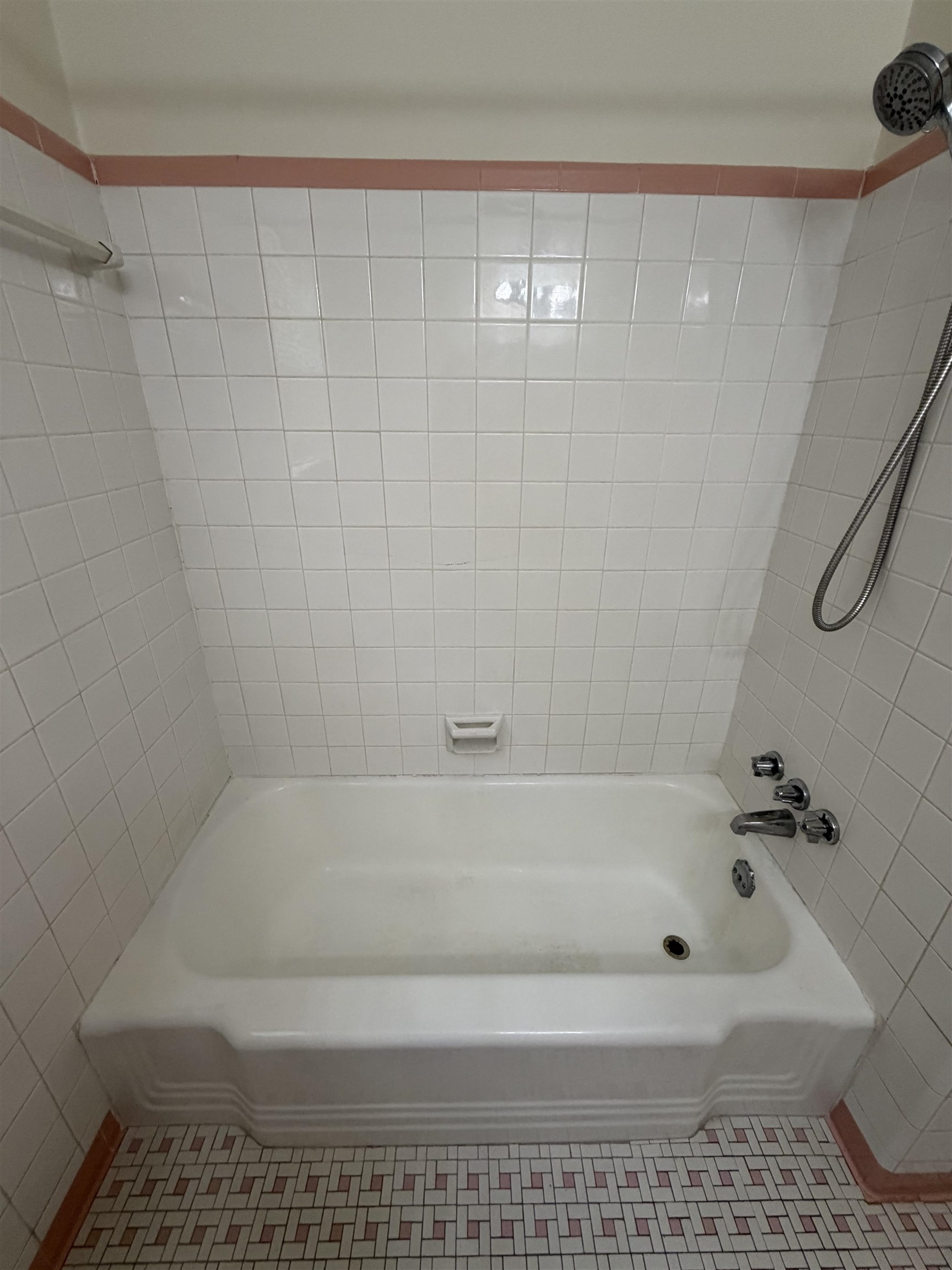 5327 Quince Rd Property Photo 19