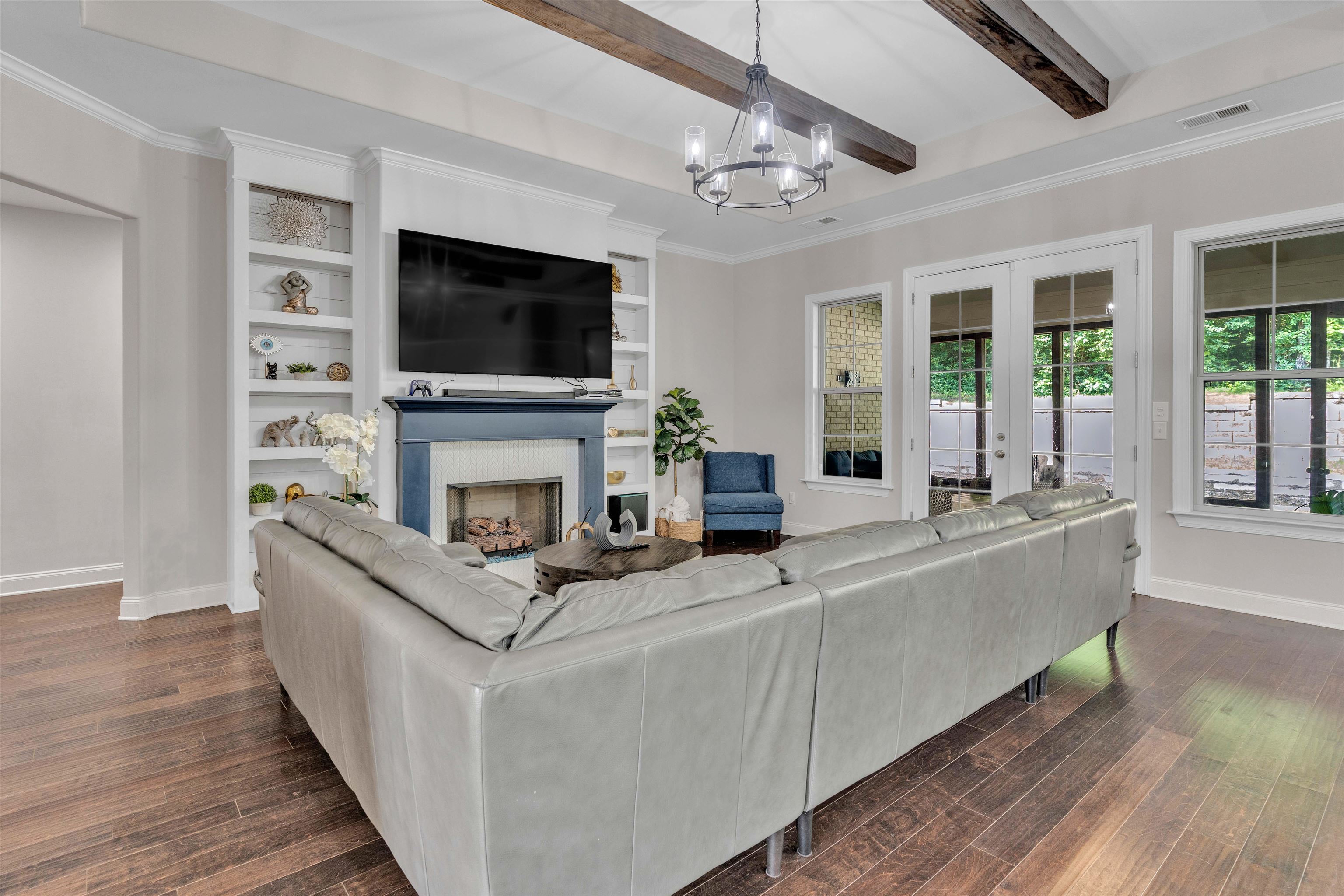 5571 Hayes Crest Cir Property Photo 7
