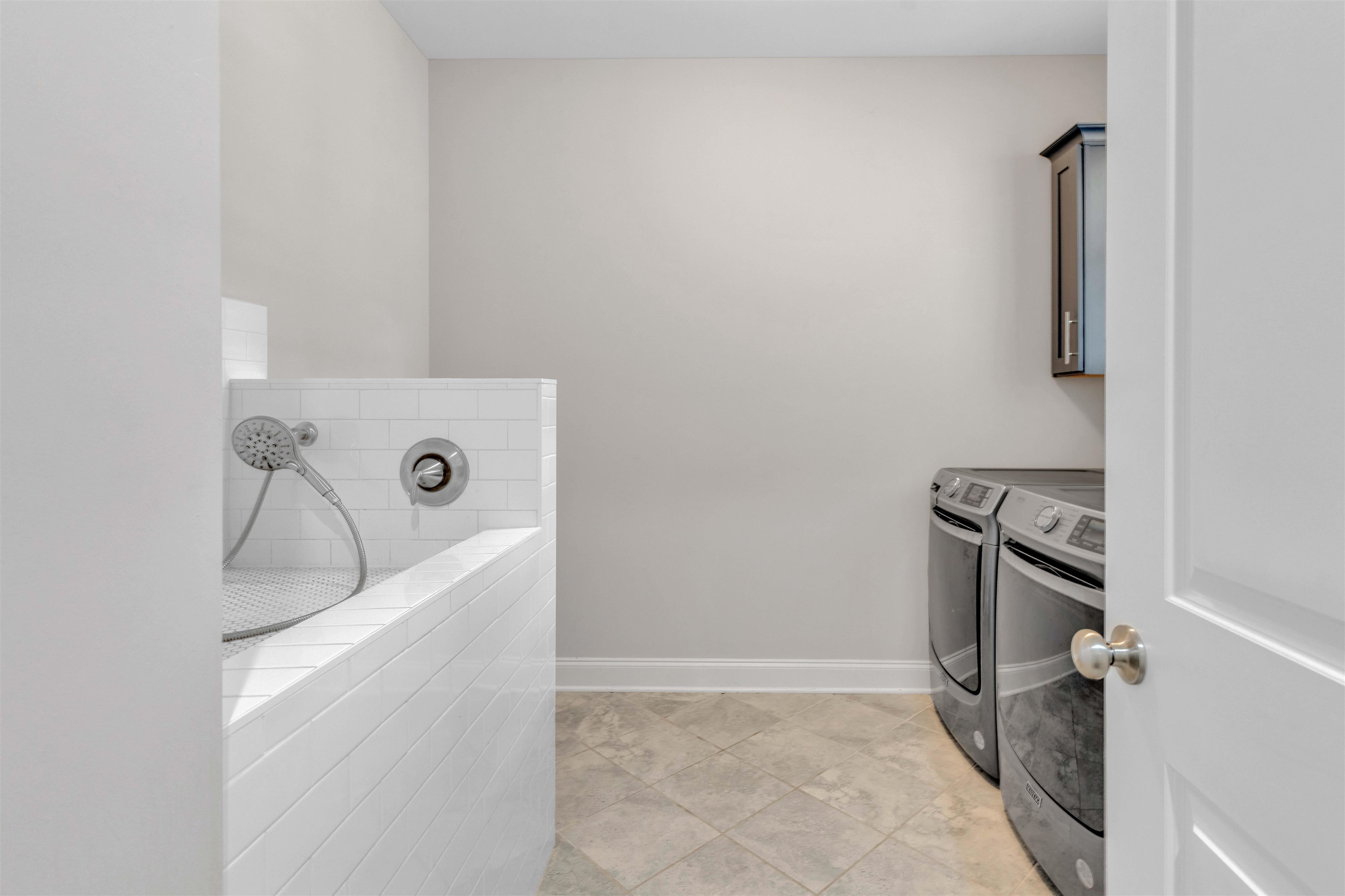 5571 Hayes Crest Cir Property Photo 18