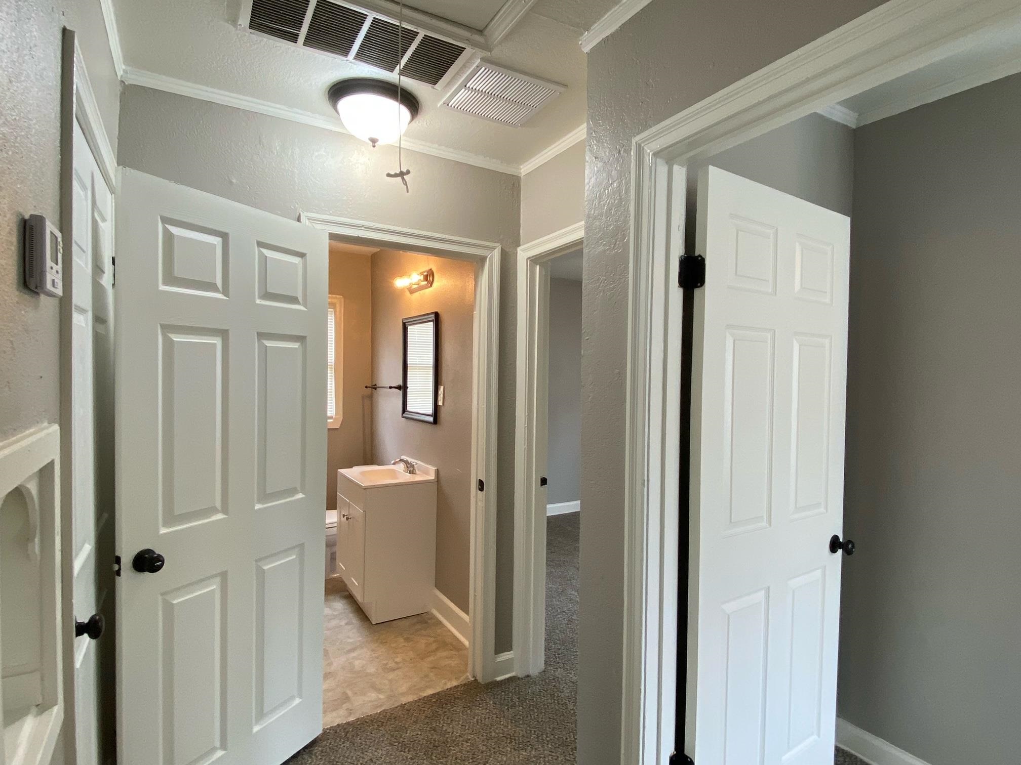 39 E Frank Ave Property Photo 5