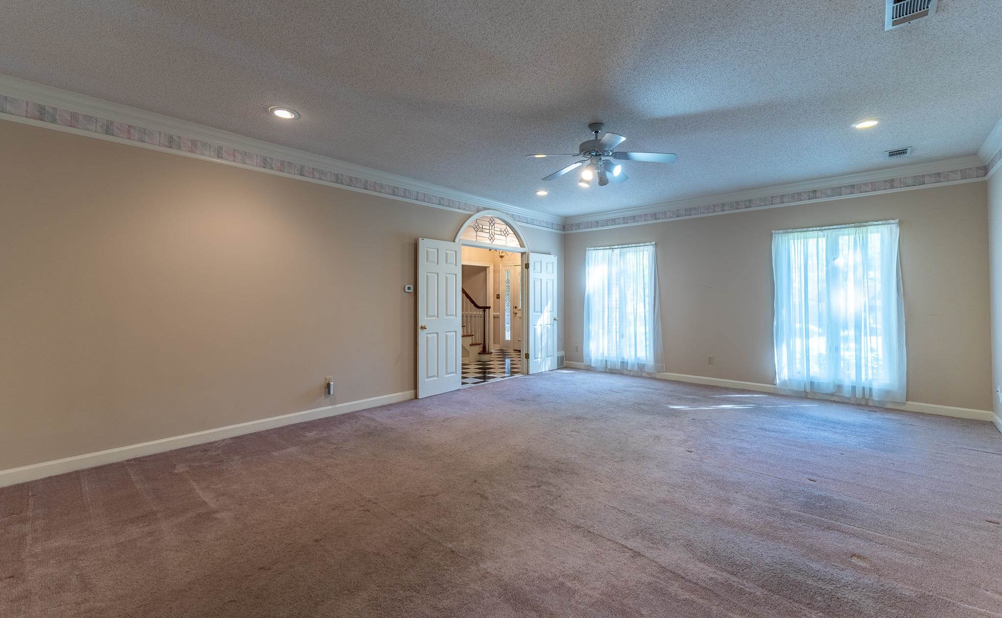 2029 Woodchase Cv Property Photo 10