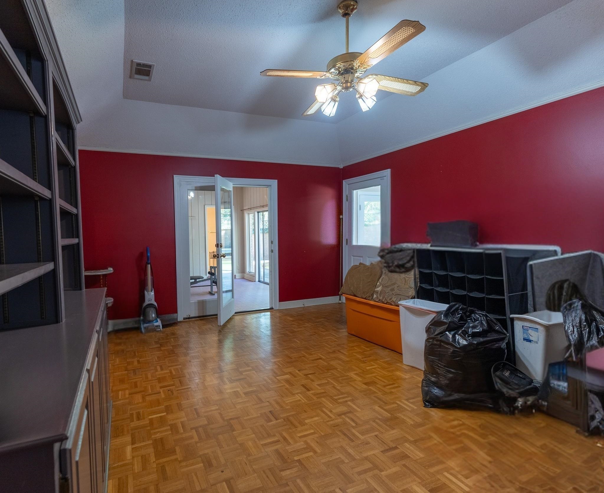 2029 Woodchase Cv Property Photo 15