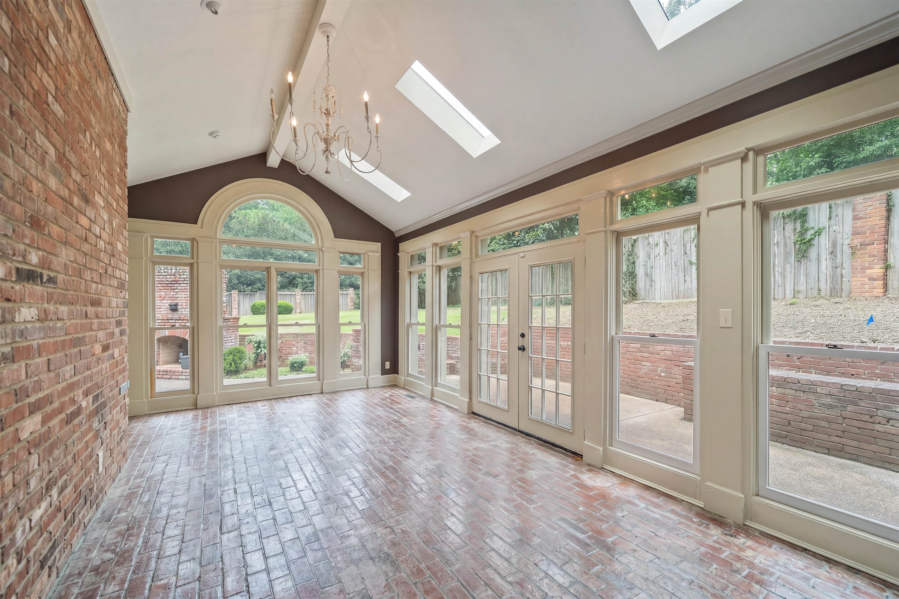 5724 The Forest Gate Rd Property Photo 20