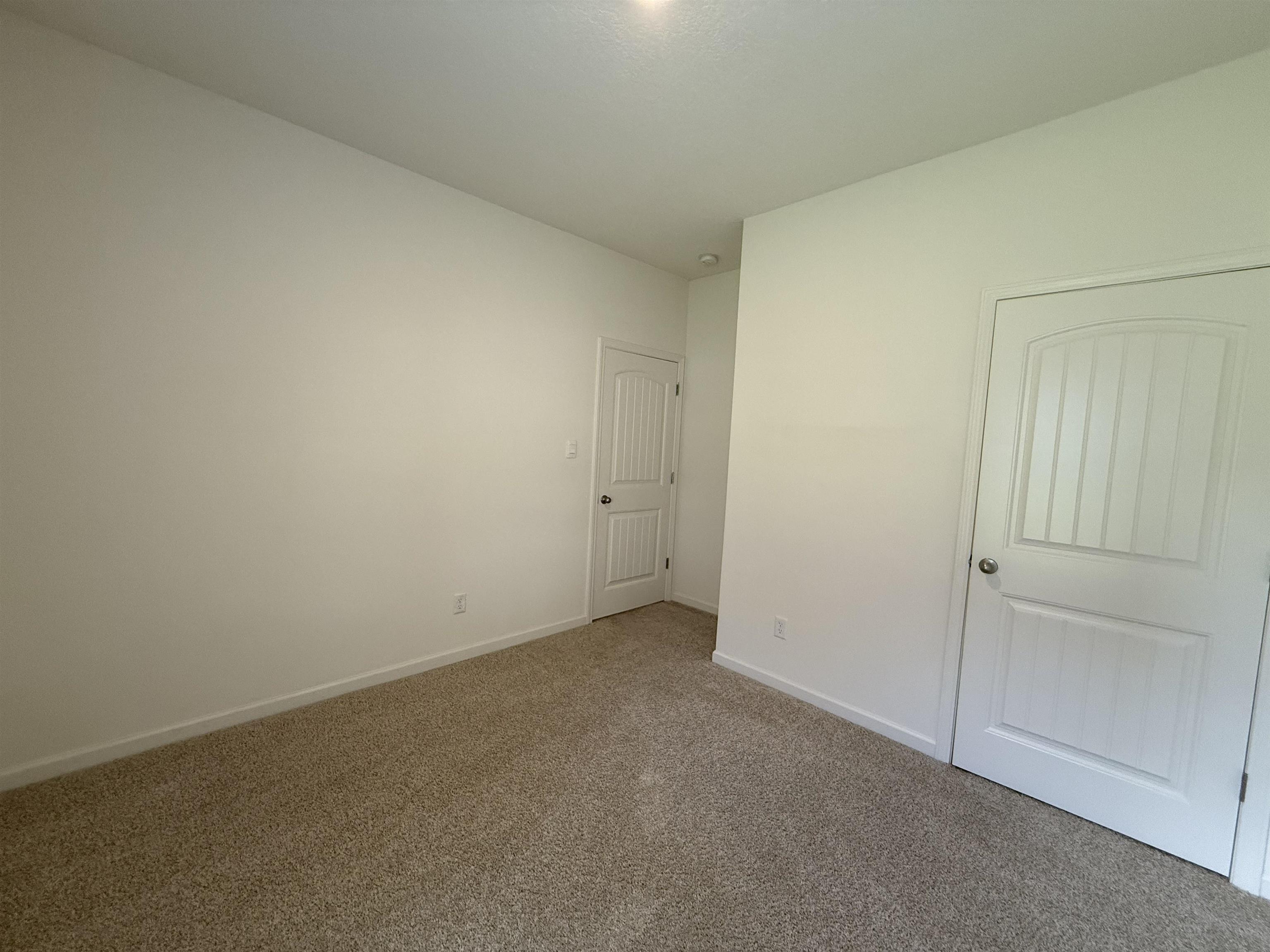 180 Driftwood Loop Property Photo 8