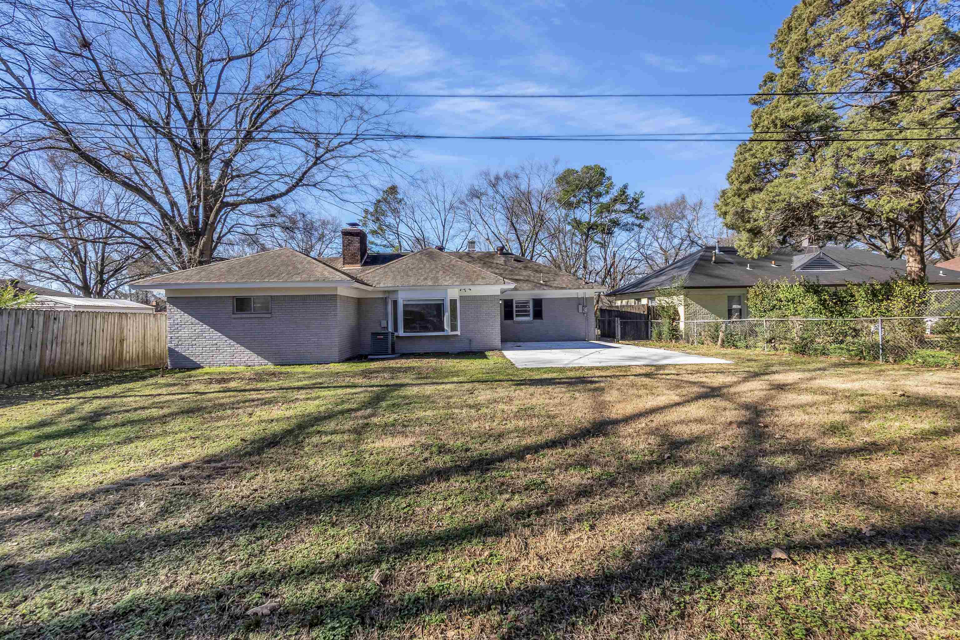 1688 Estate Dr Property Photo 20