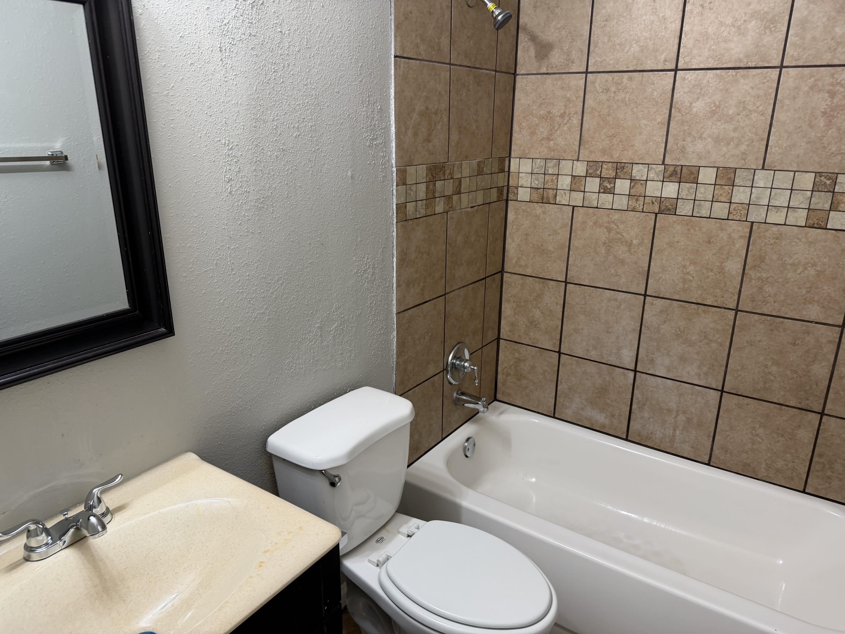 2521 St Elmo Ave Property Photo 7