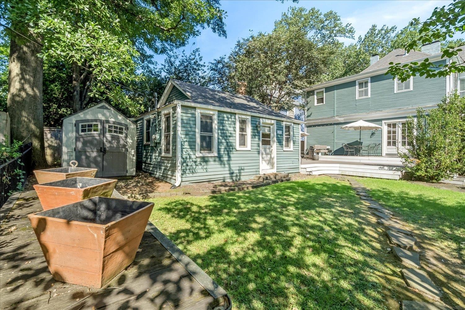 1763 Glenwood Pl Property Photo 40