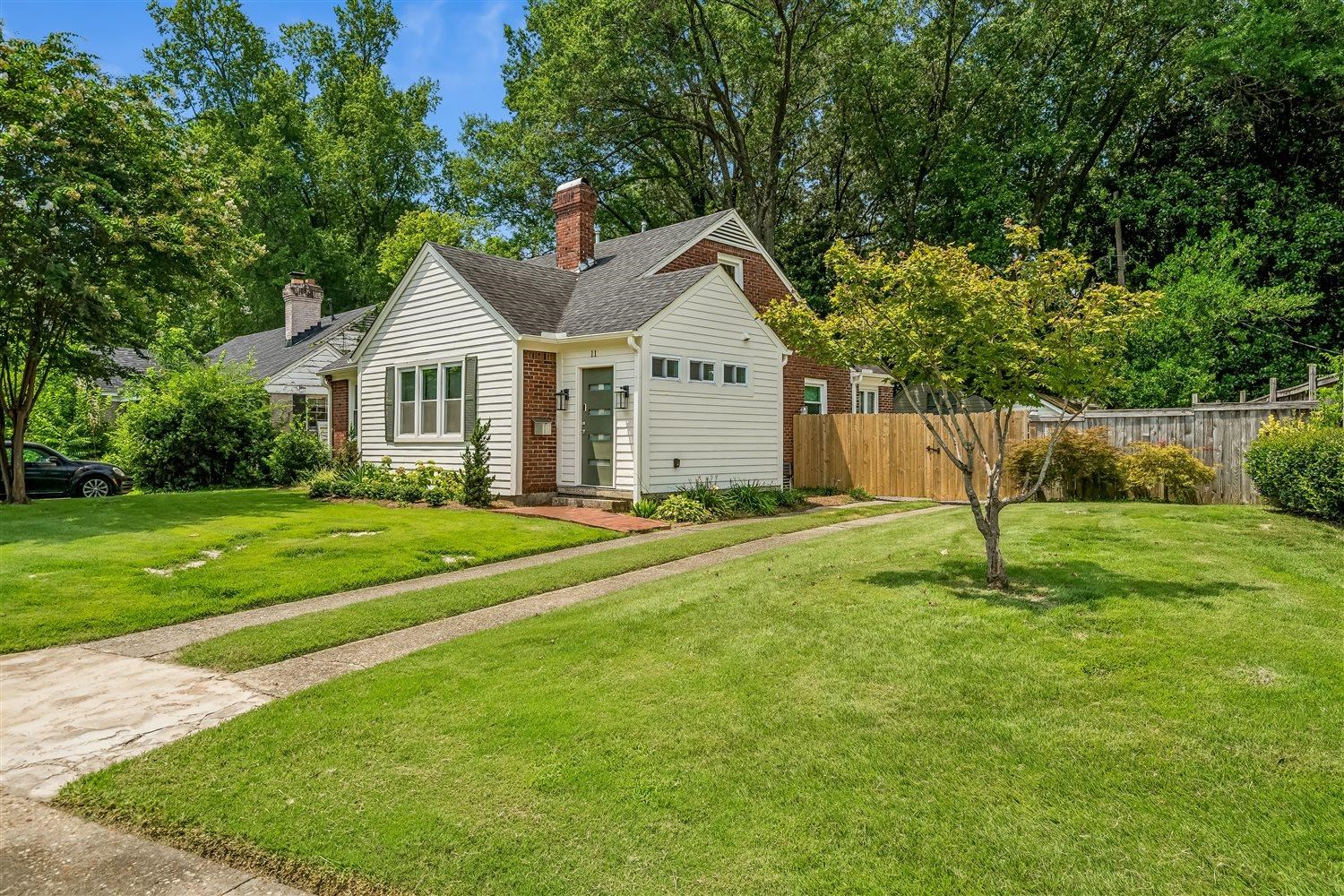 11 N Ashlawn Rd Property Photo 4