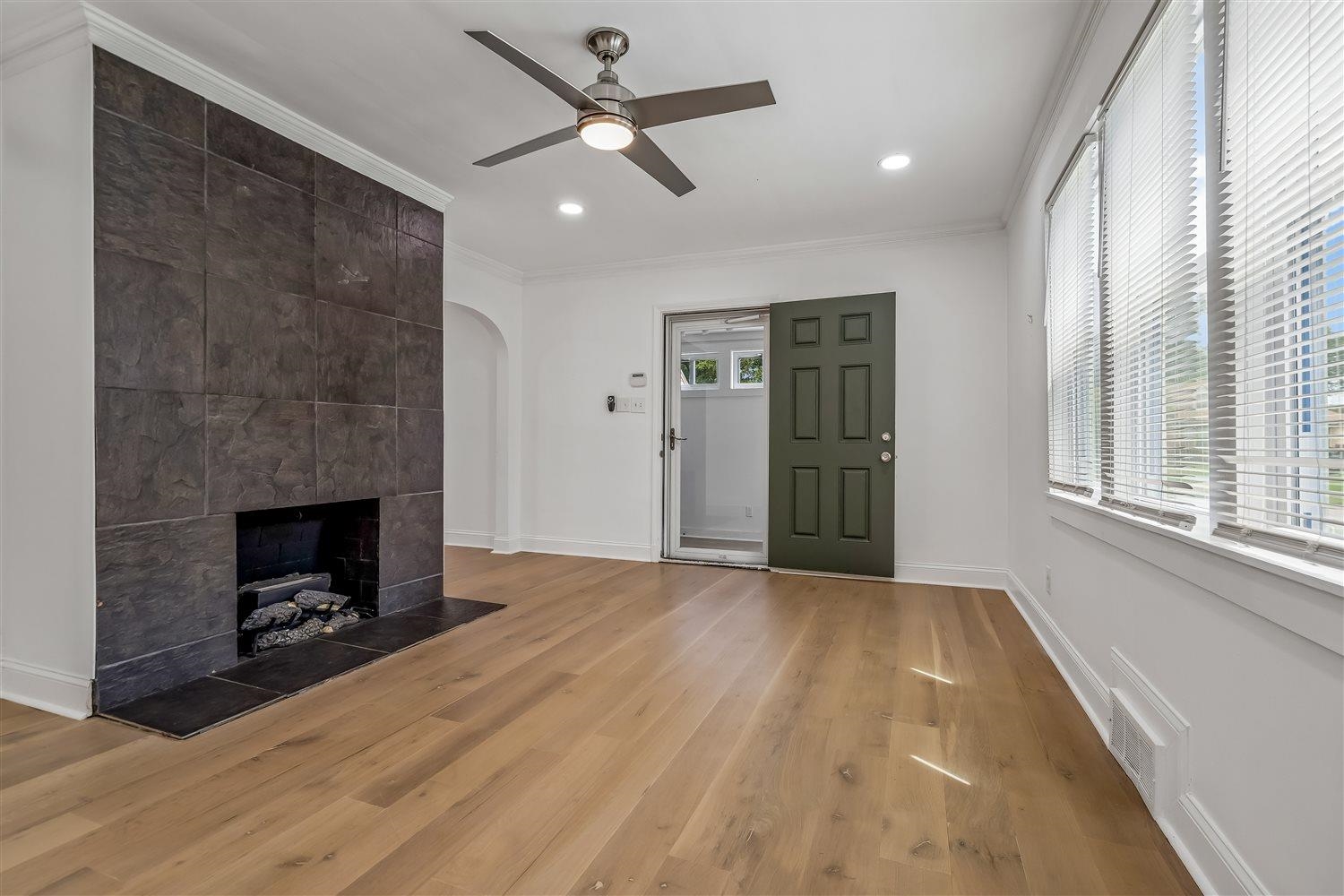11 N Ashlawn Rd Property Photo 8