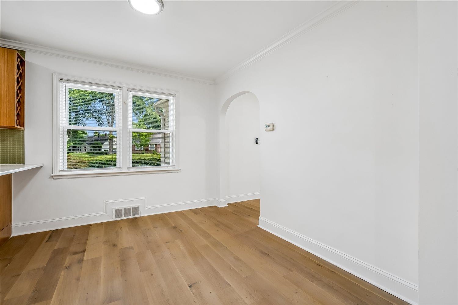 11 N Ashlawn Rd Property Photo 10