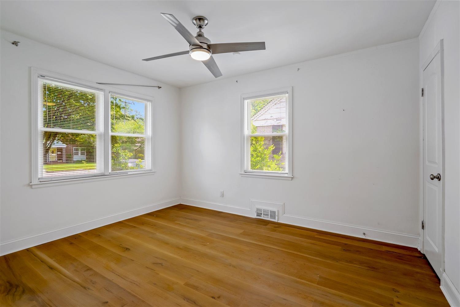 11 N Ashlawn Rd Property Photo 19