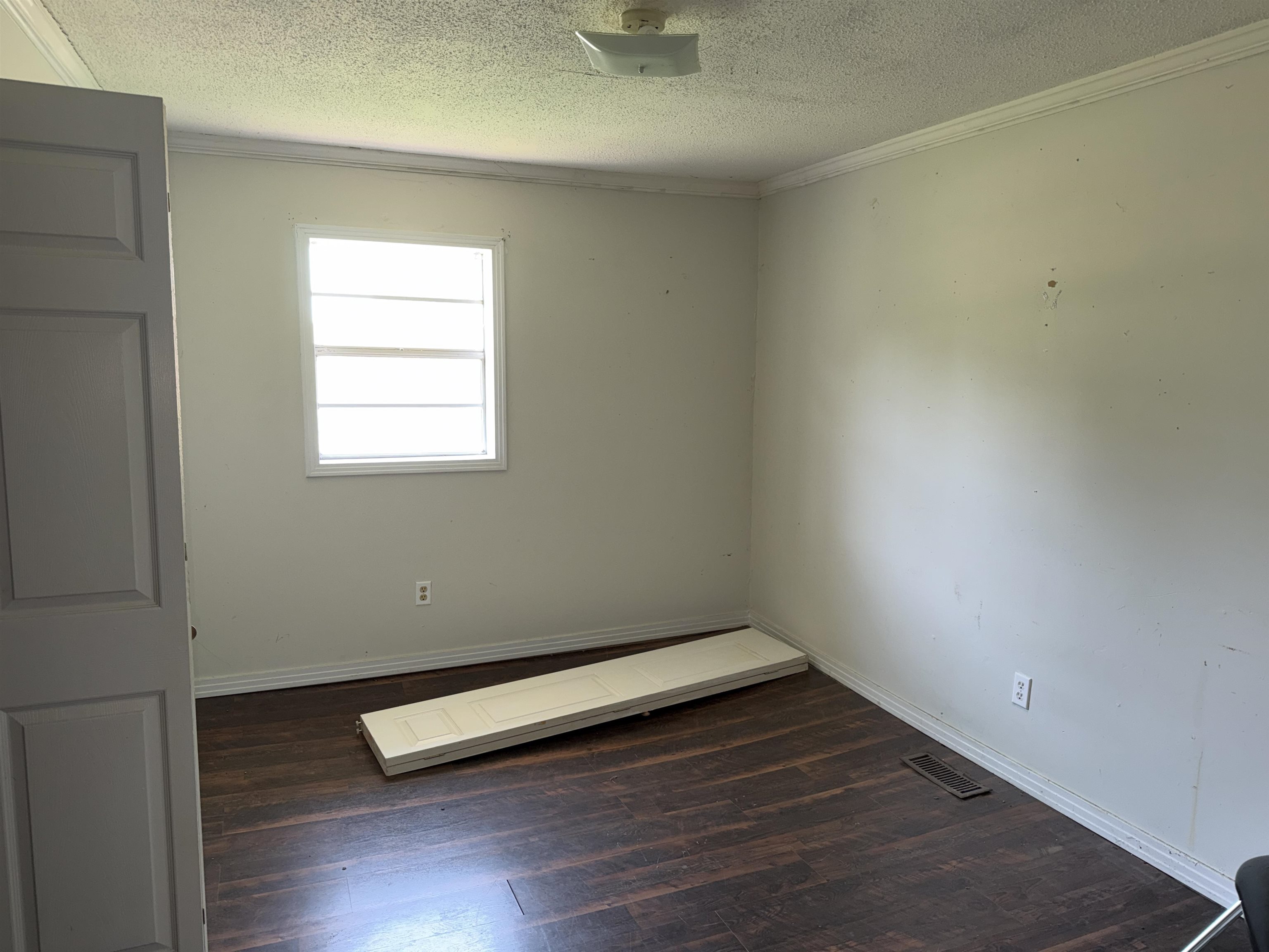 510 Riverside Dr Property Photo 12