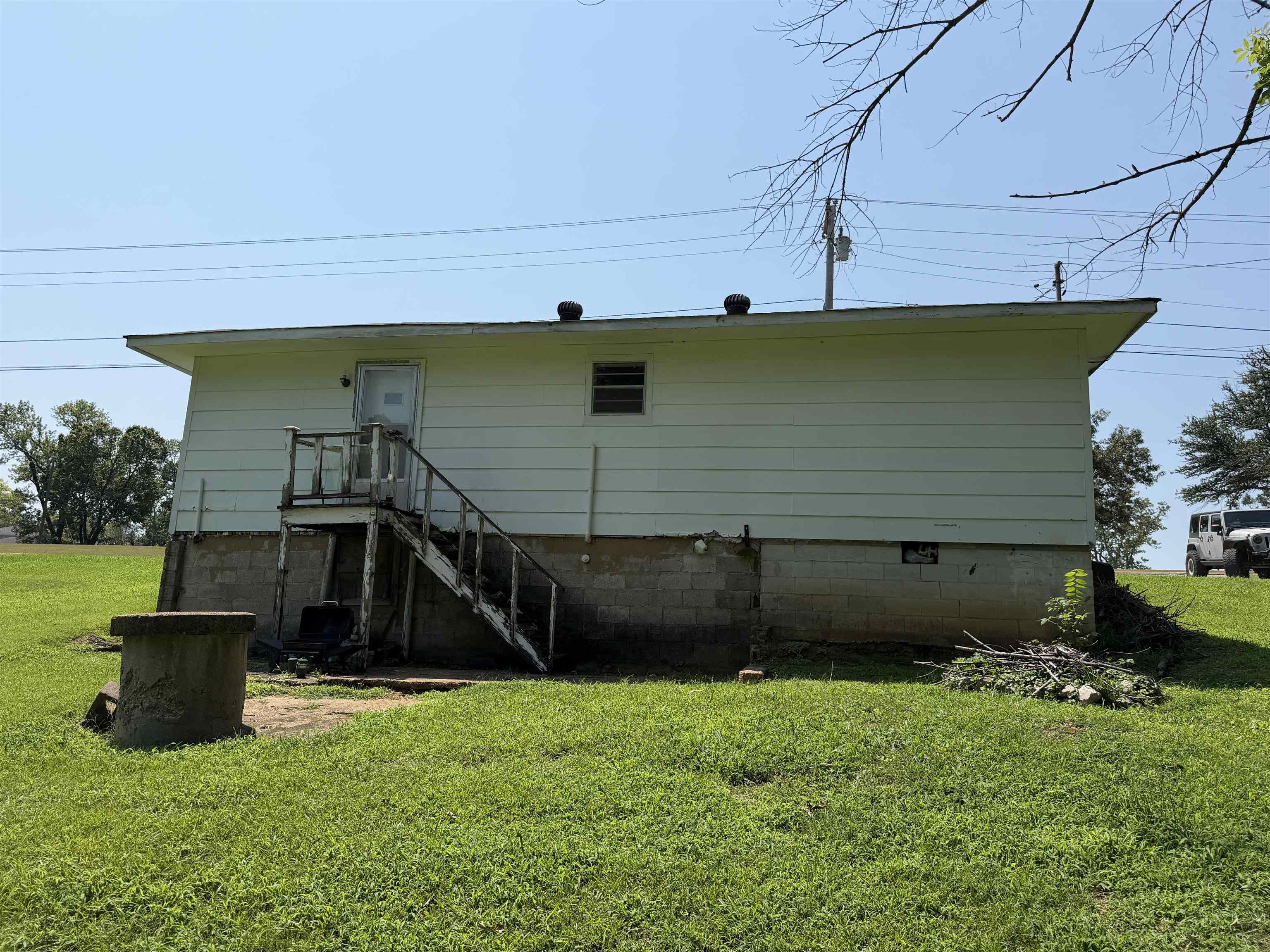 510 Riverside Dr Property Photo 18