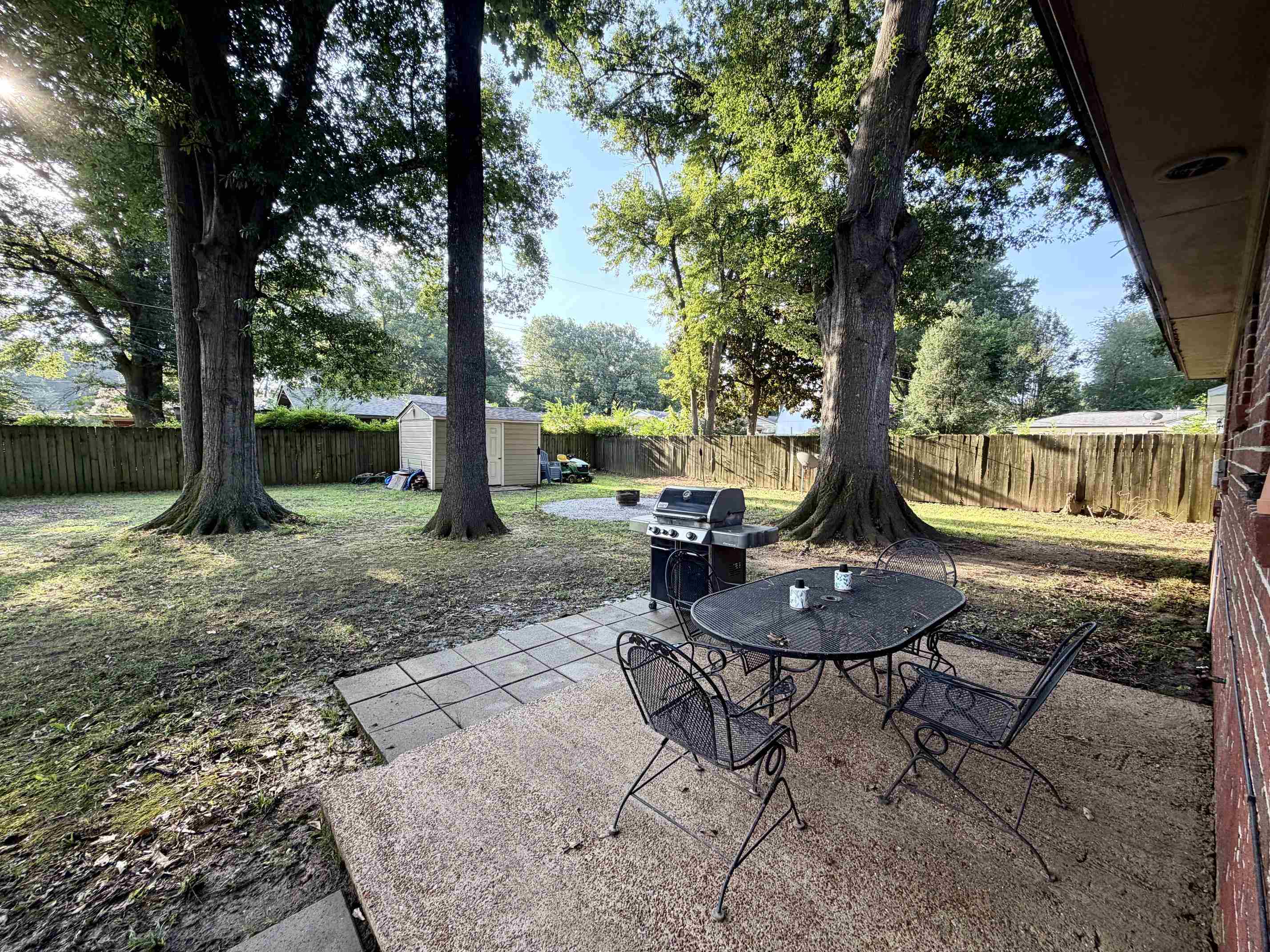 514 N White Station Rd Property Photo 16