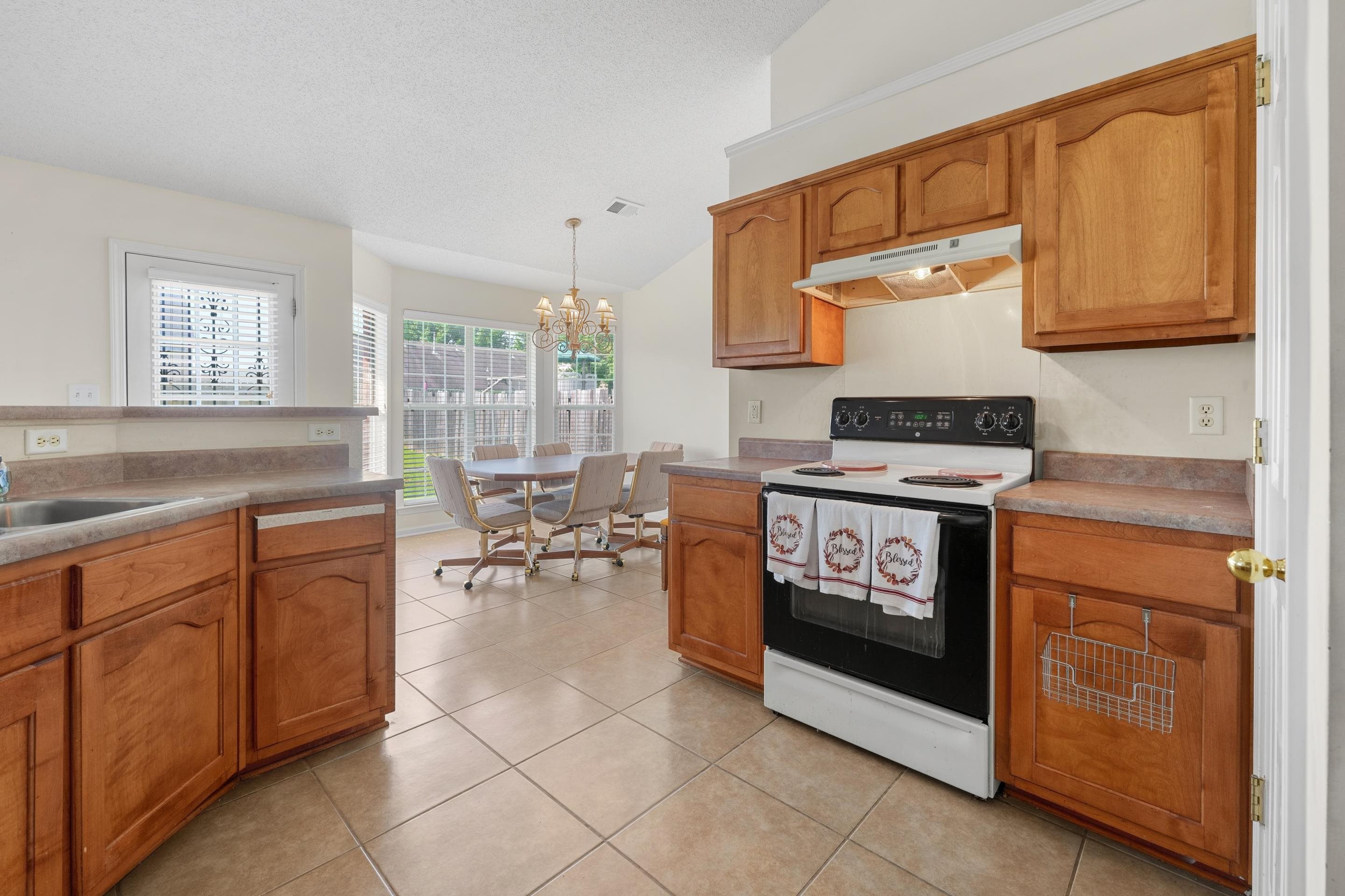 11627 Evening Ridge Dr Property Photo 9