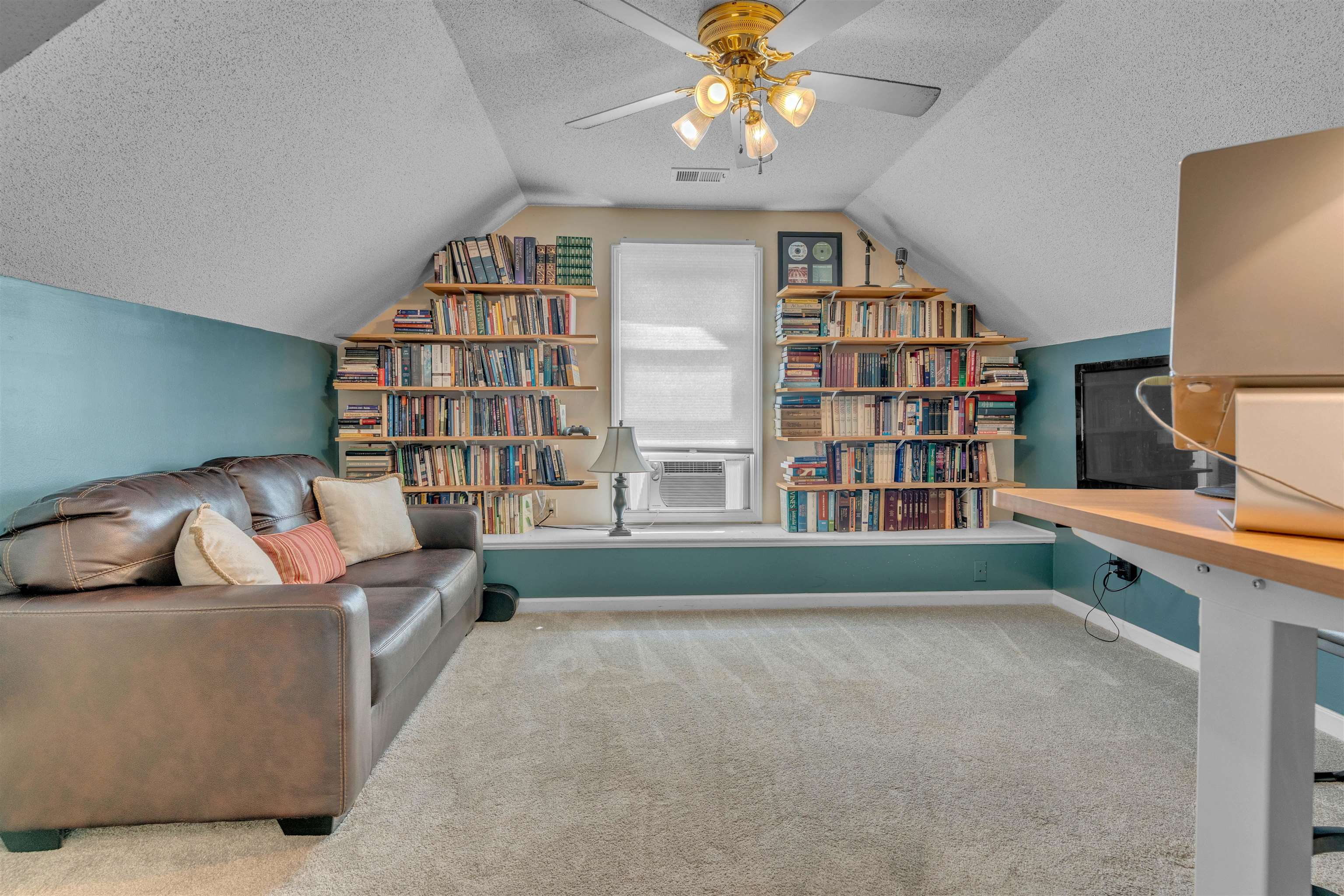 8825 Kenbrook Cv Property Photo 28