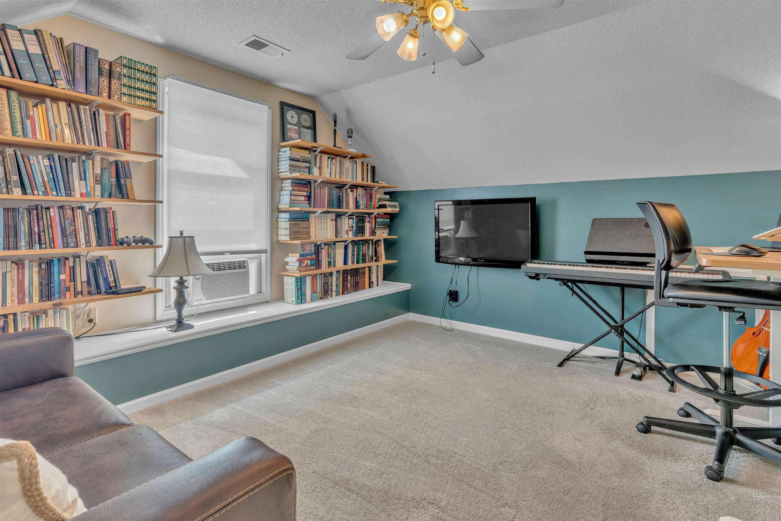 8825 Kenbrook Cv Property Photo 29