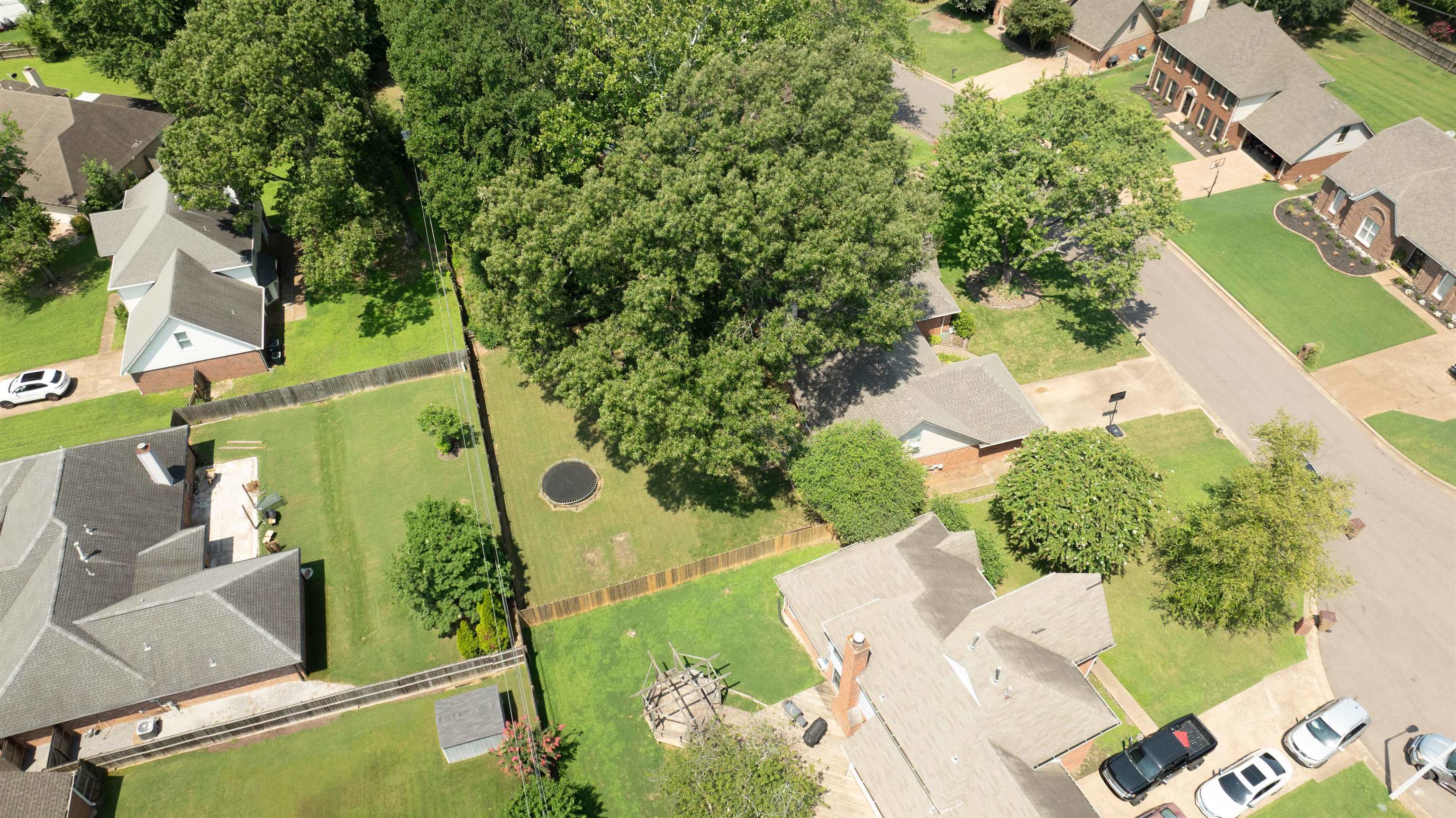 8825 Kenbrook Cv Property Photo 35