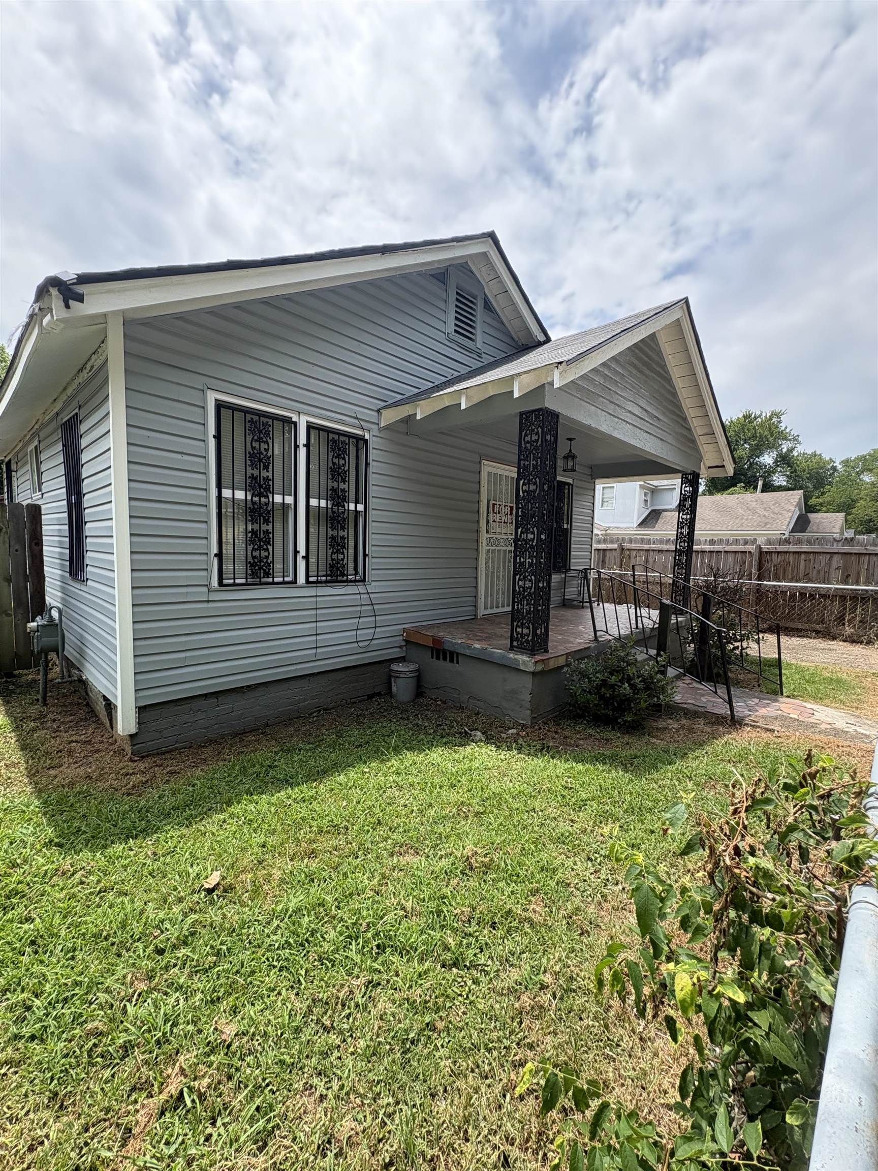 1395 Gleason Ave Property Photo 18