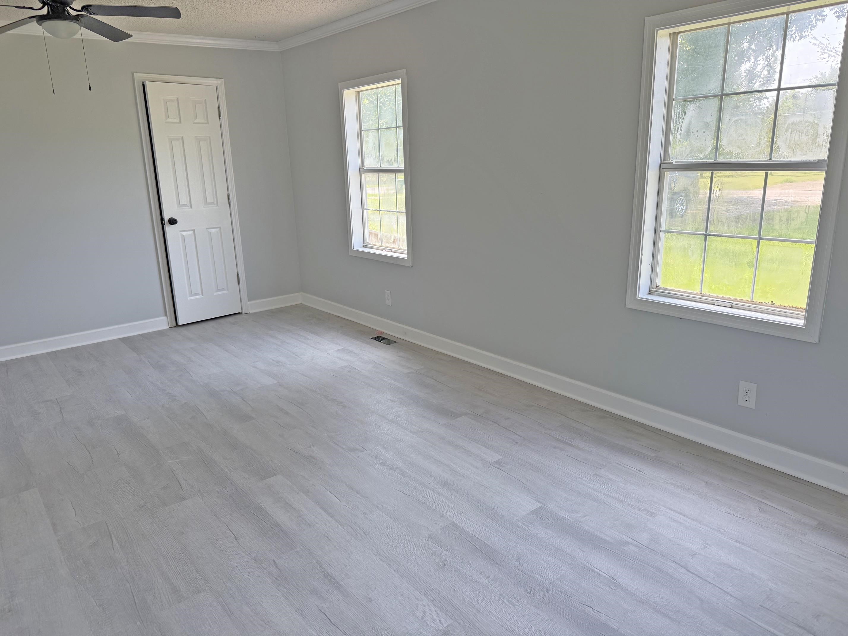 270 Maddox Loop Property Photo 8
