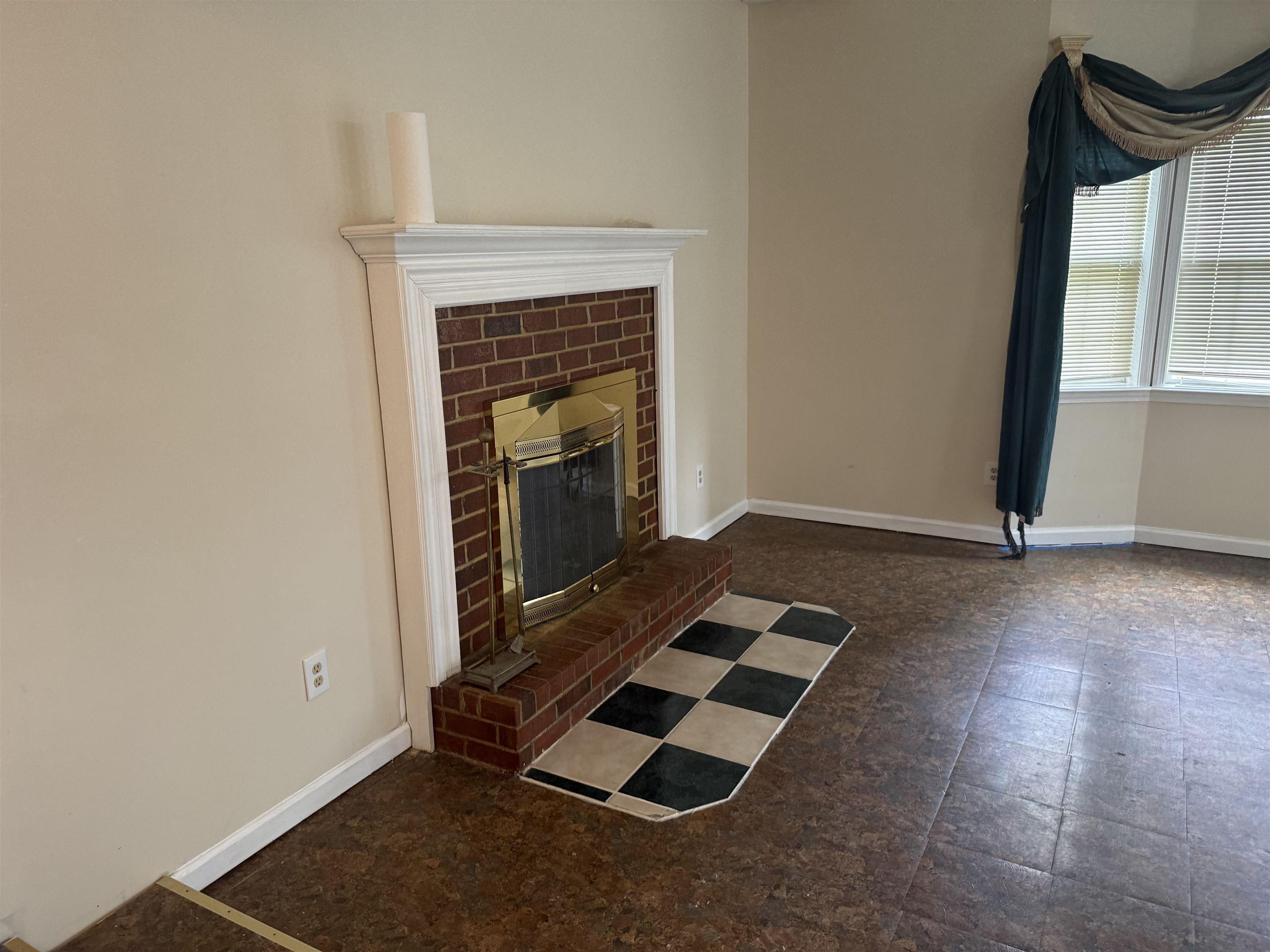 5276 Cresser St Property Photo 9