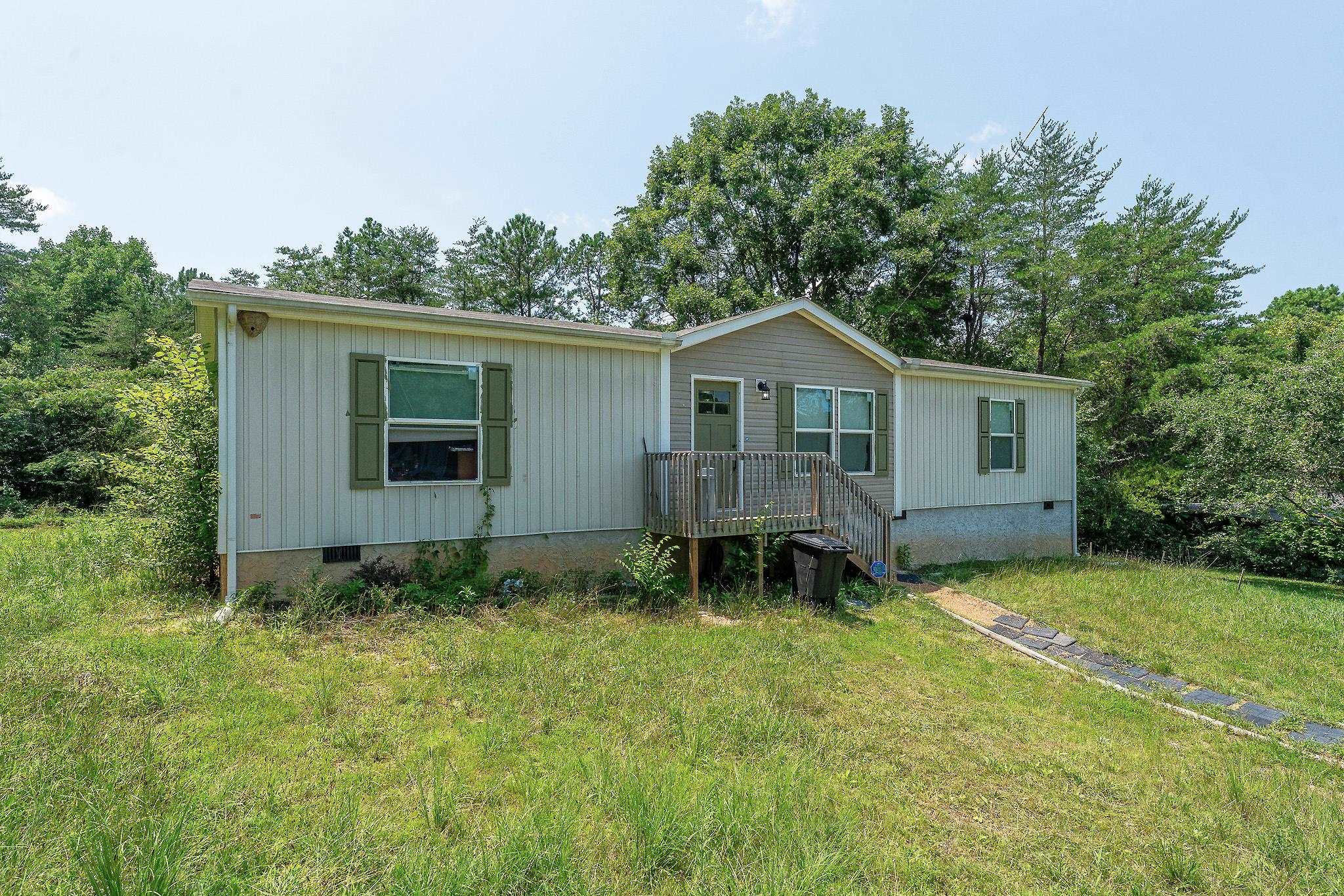 897 Ponderosa Dr Property Photo 2