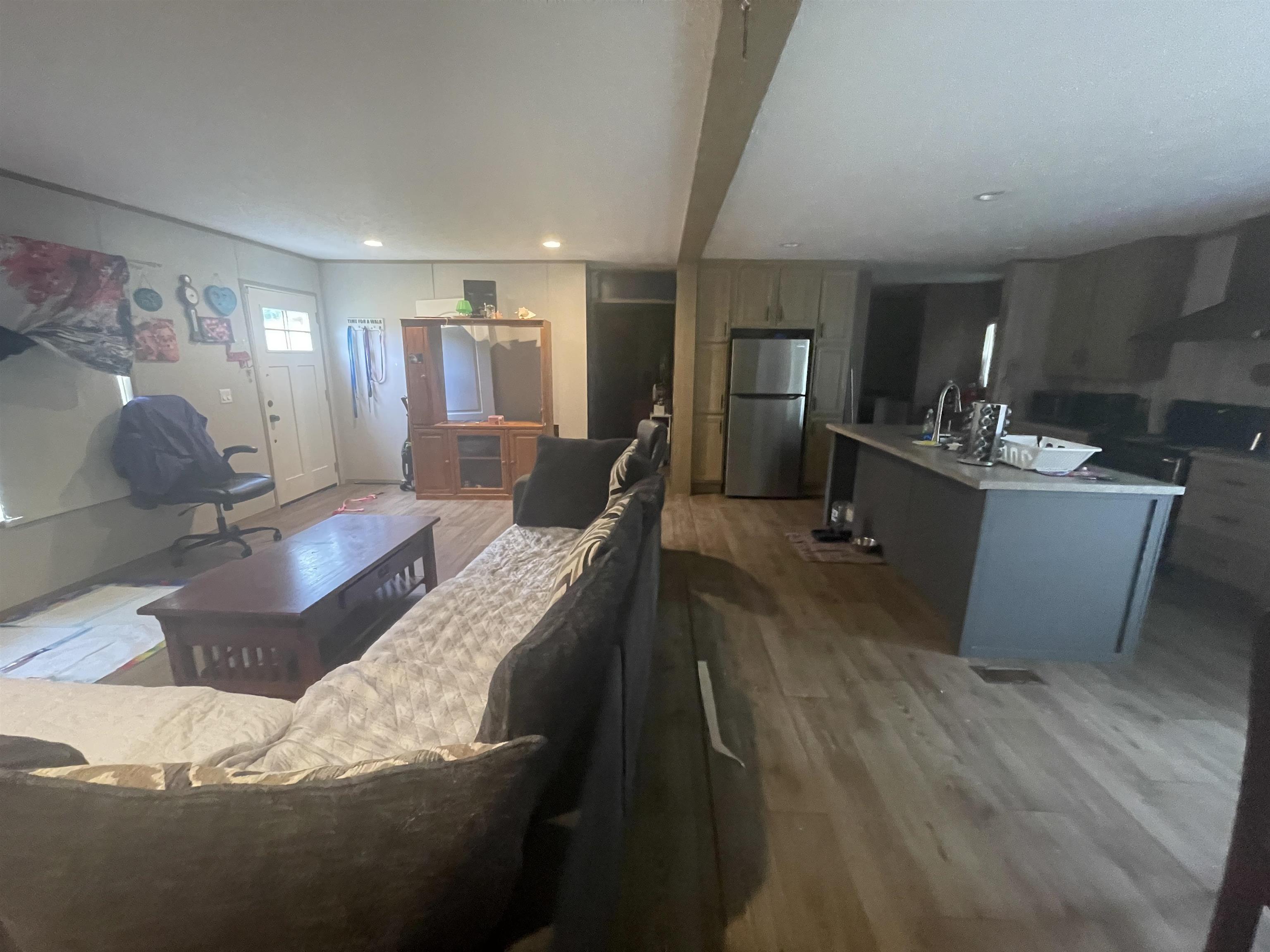 897 Ponderosa Dr Property Photo 4