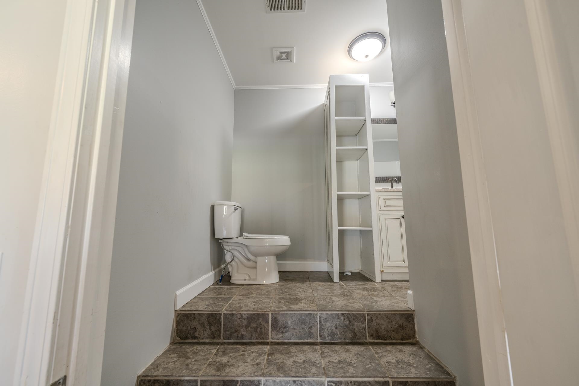 111 N Elm St Property Photo 15