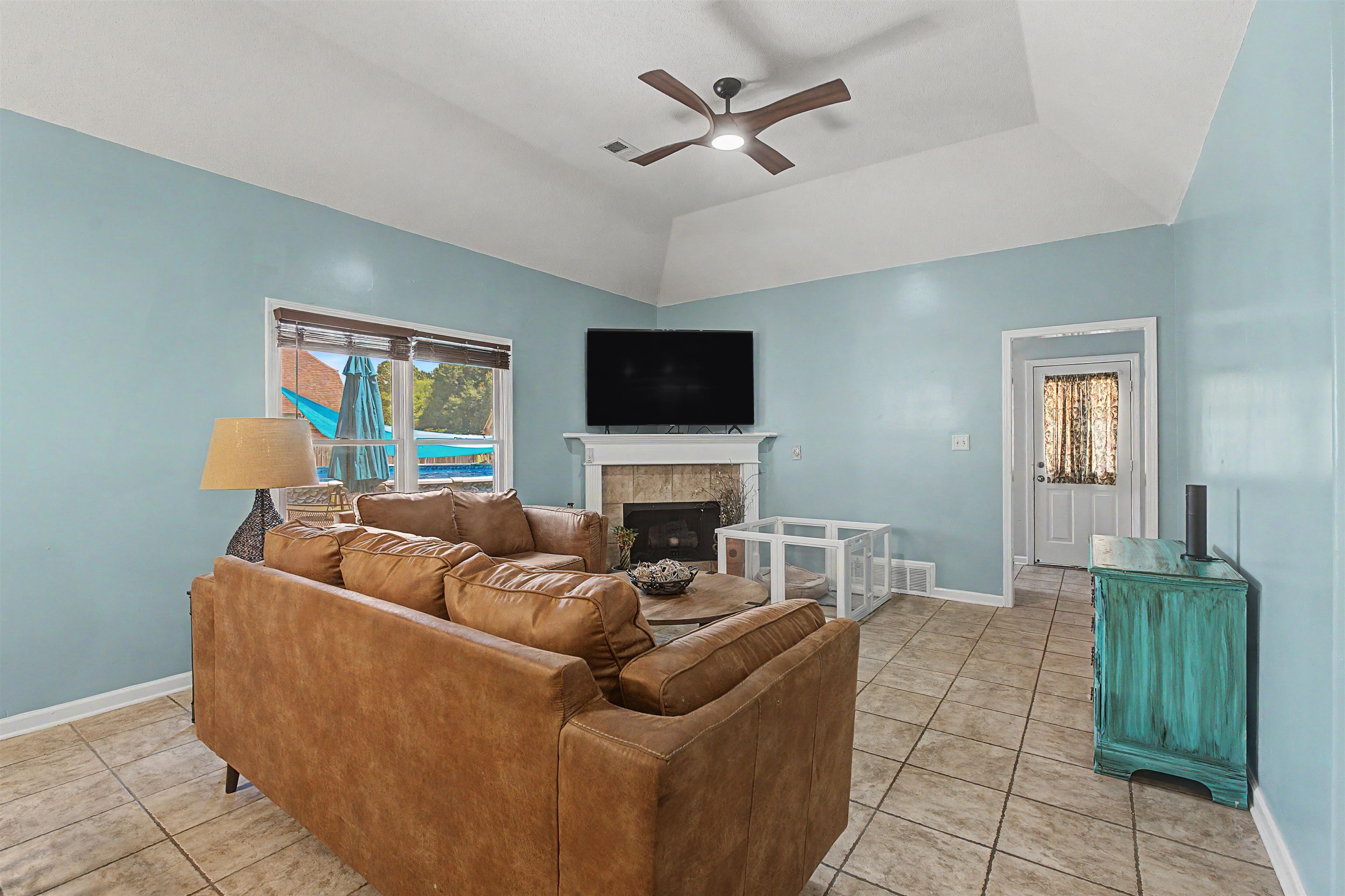 1066 Kentshire Cv Property Photo 16