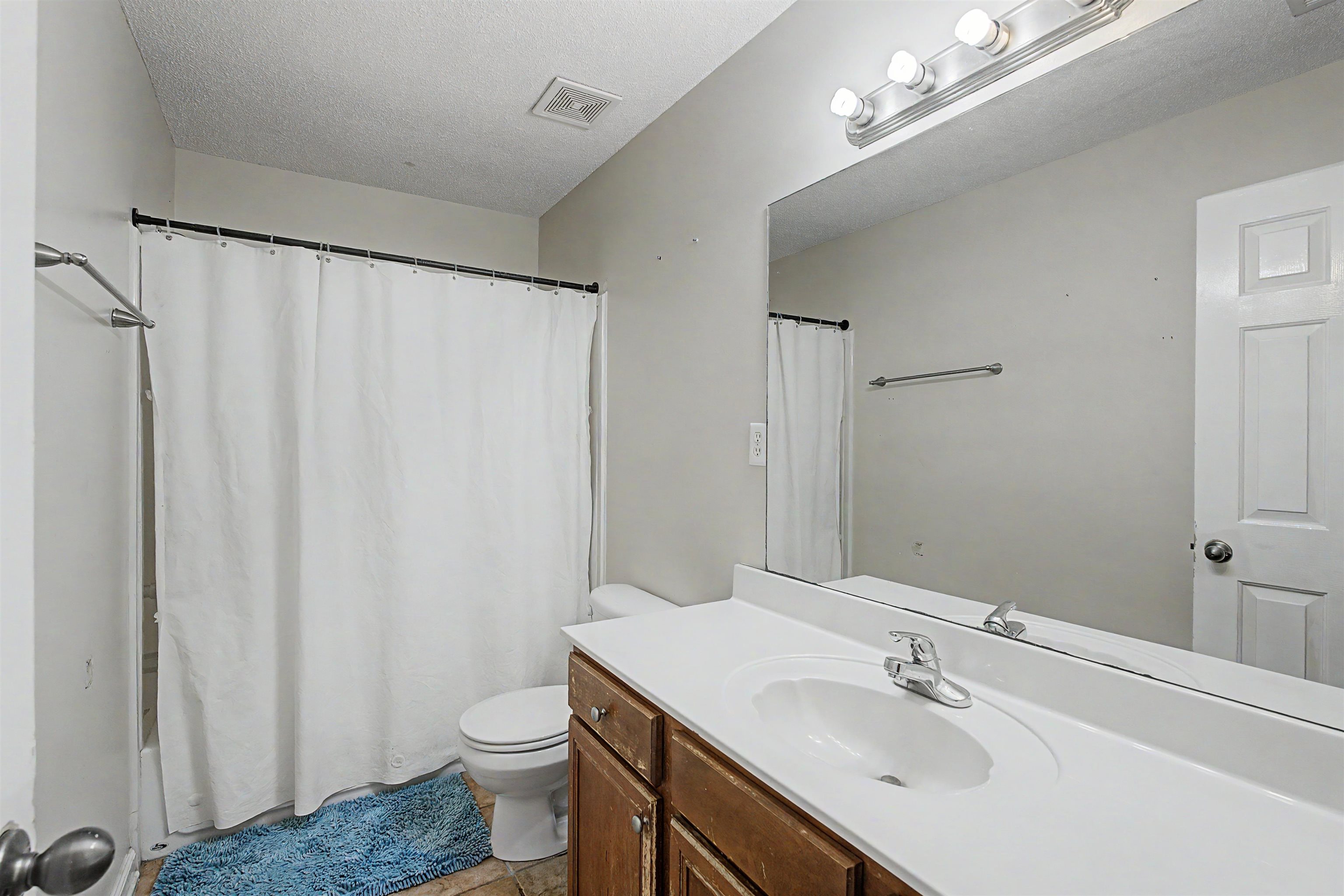 1066 Kentshire Cv Property Photo 32